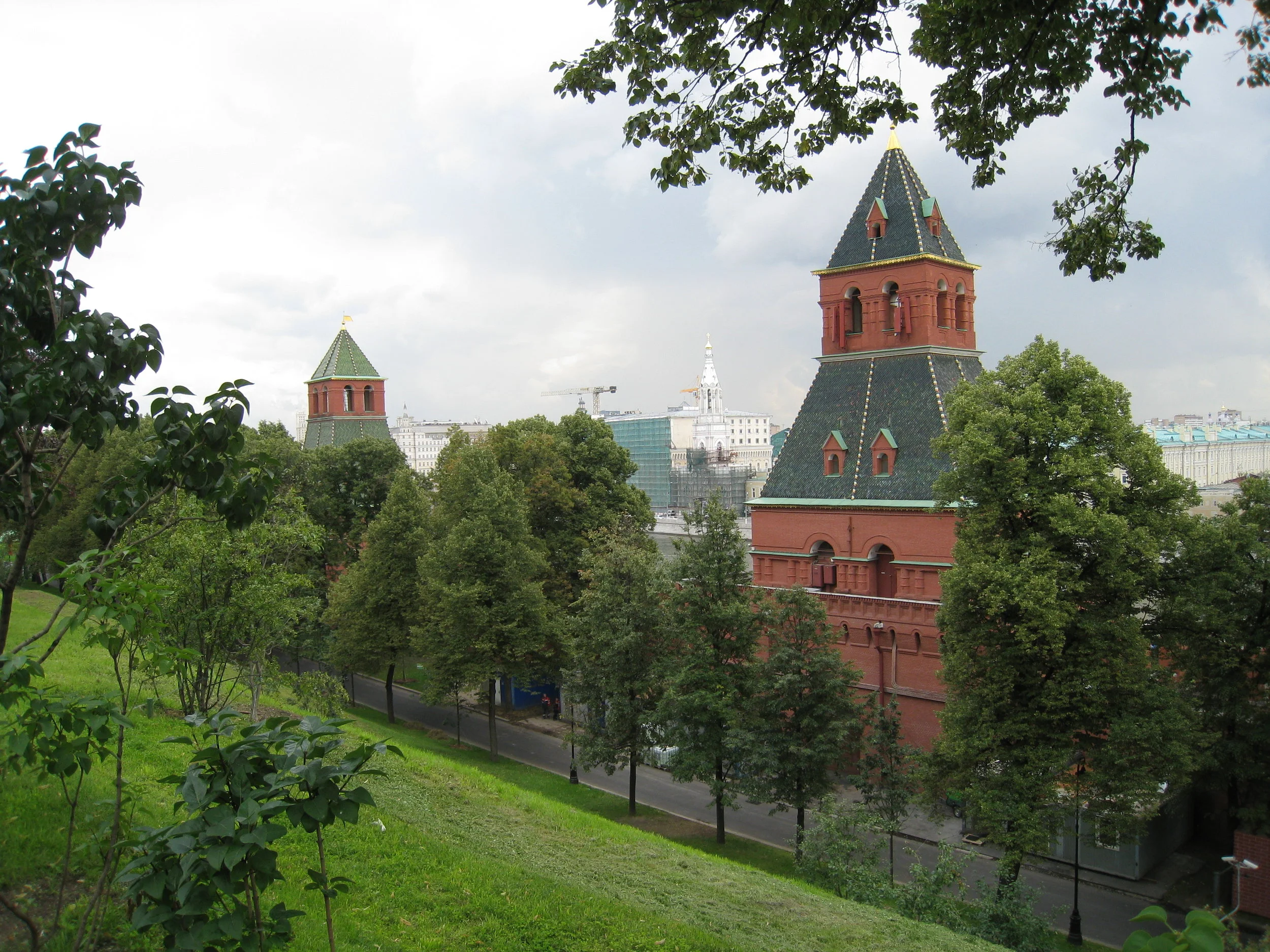  Moscow--Kremlin--Looking over the Moscow River from inside 