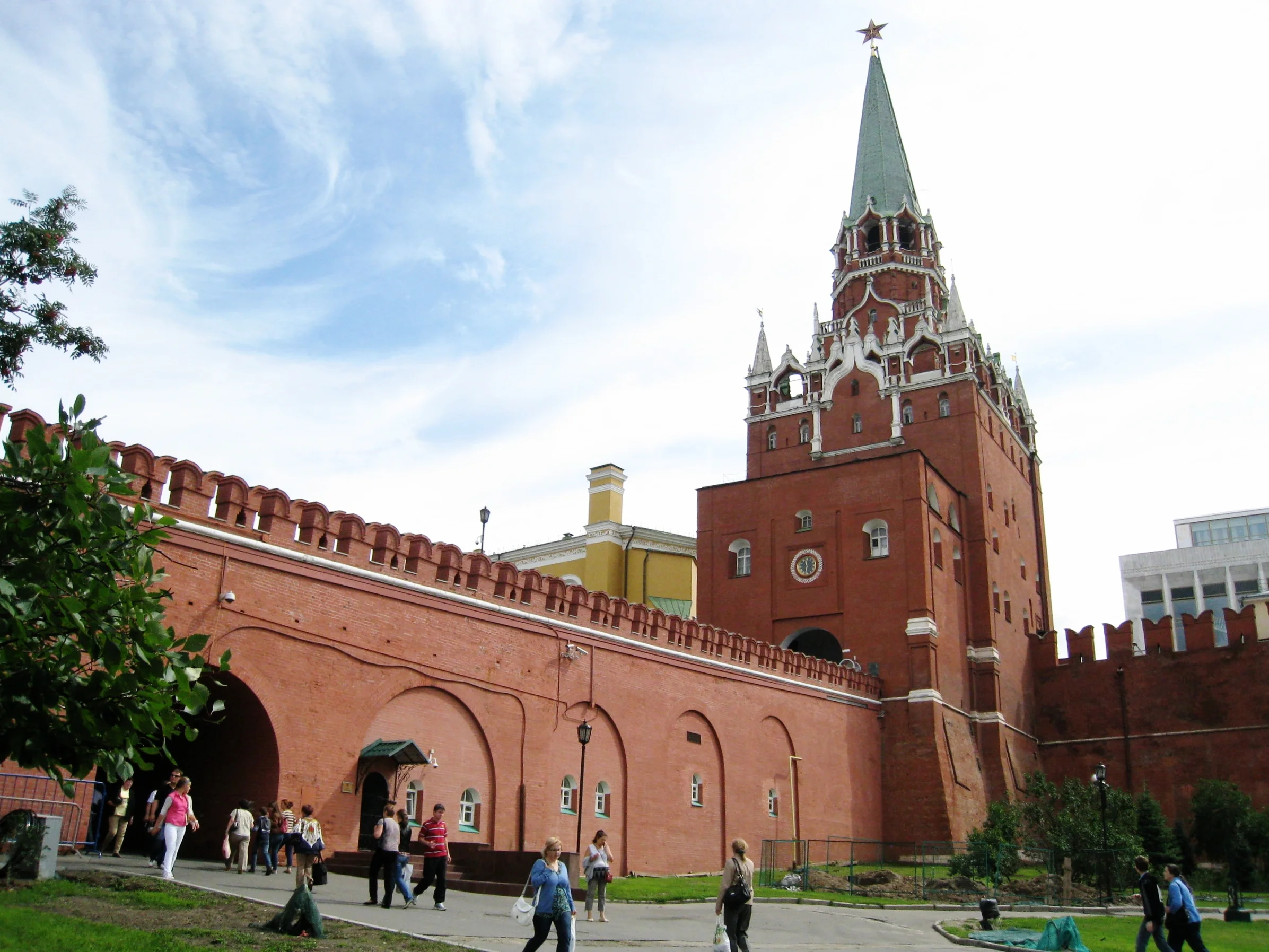  Moscow--Kremlin Wall 