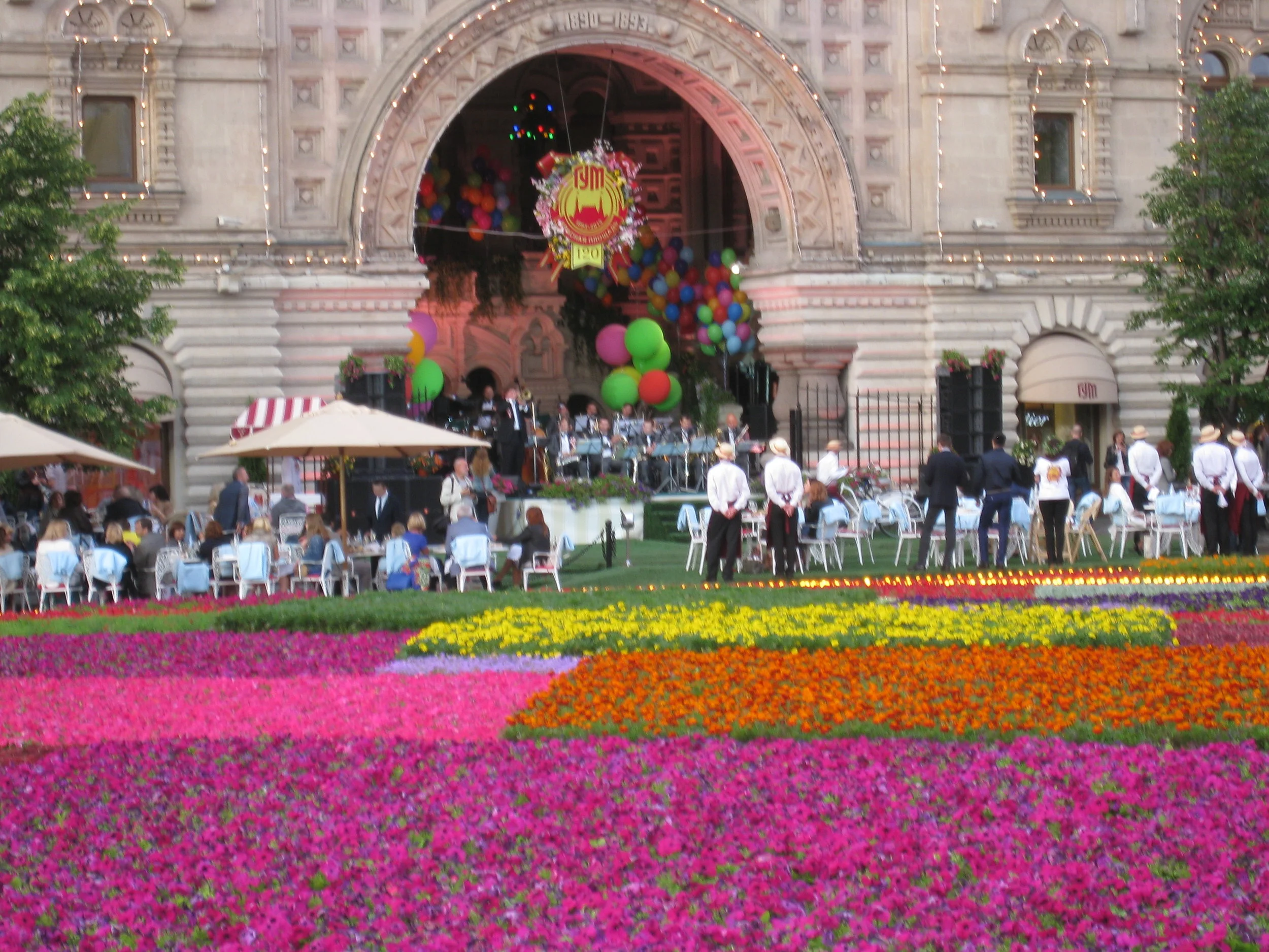  Moscow--Red Square--GUM Department store 