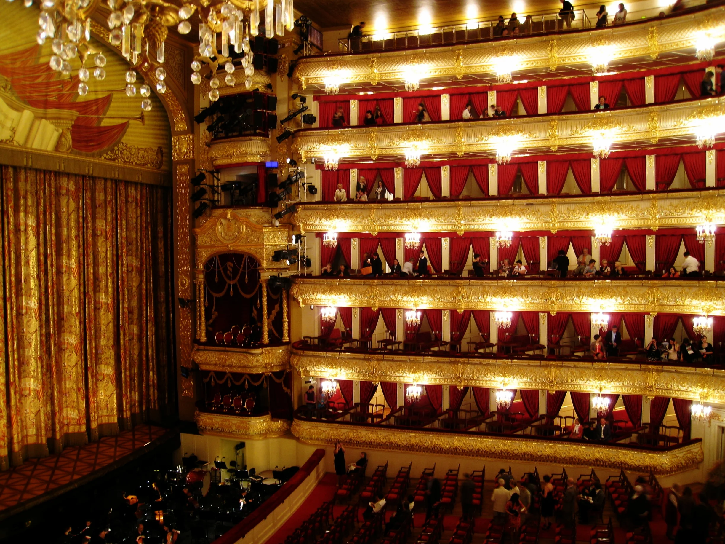  Moscow--Bolshoi Theatre 