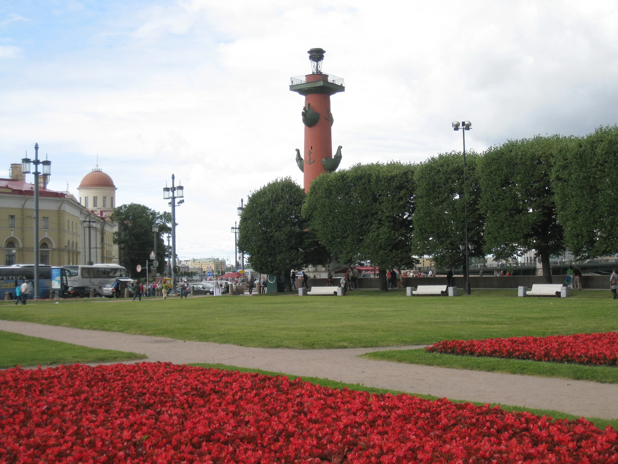 St. Petersburg--Vassilyev Island lighthouse 