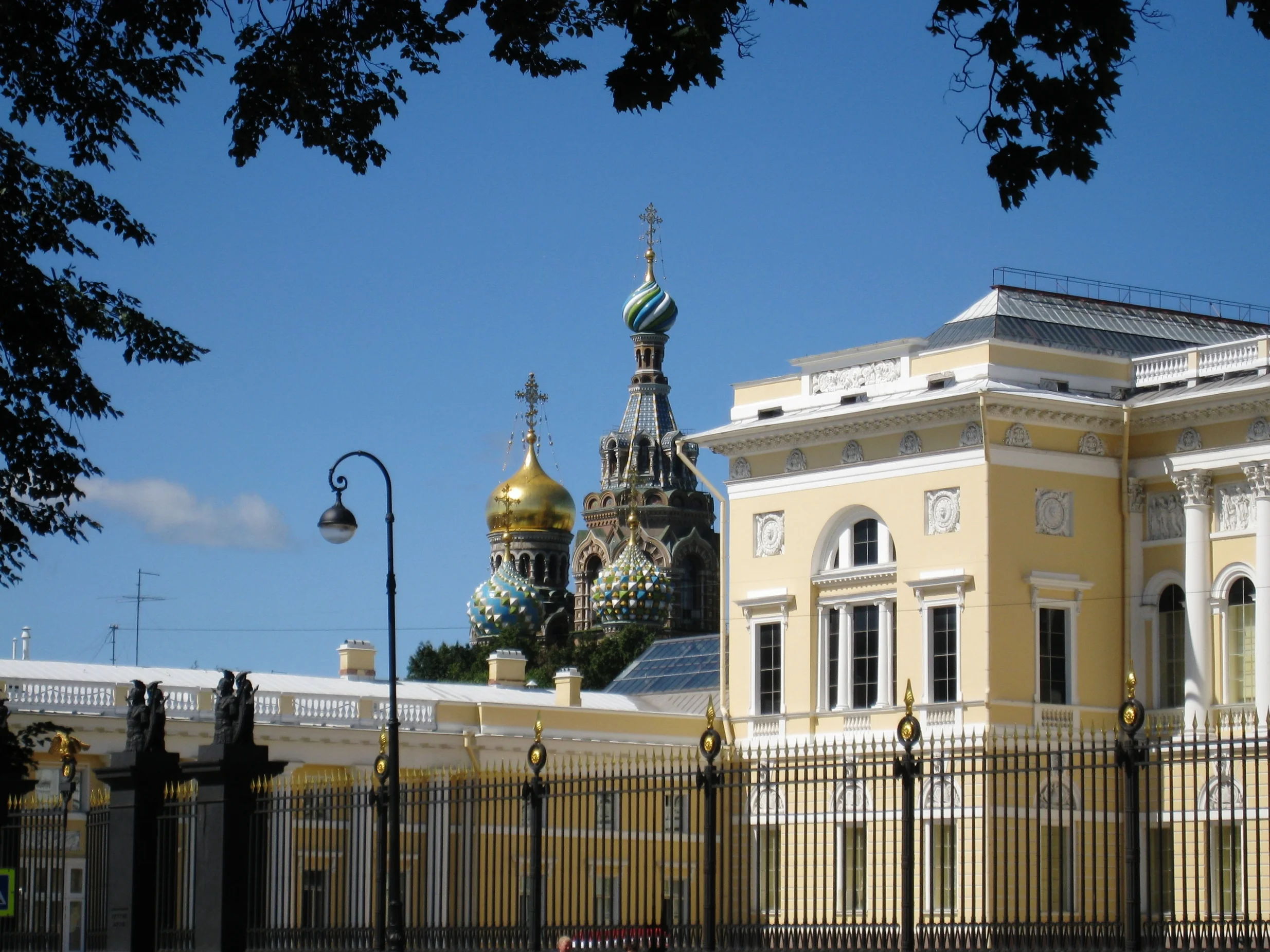  St. Petersburg--National Museum and Church On Spilled Blood 