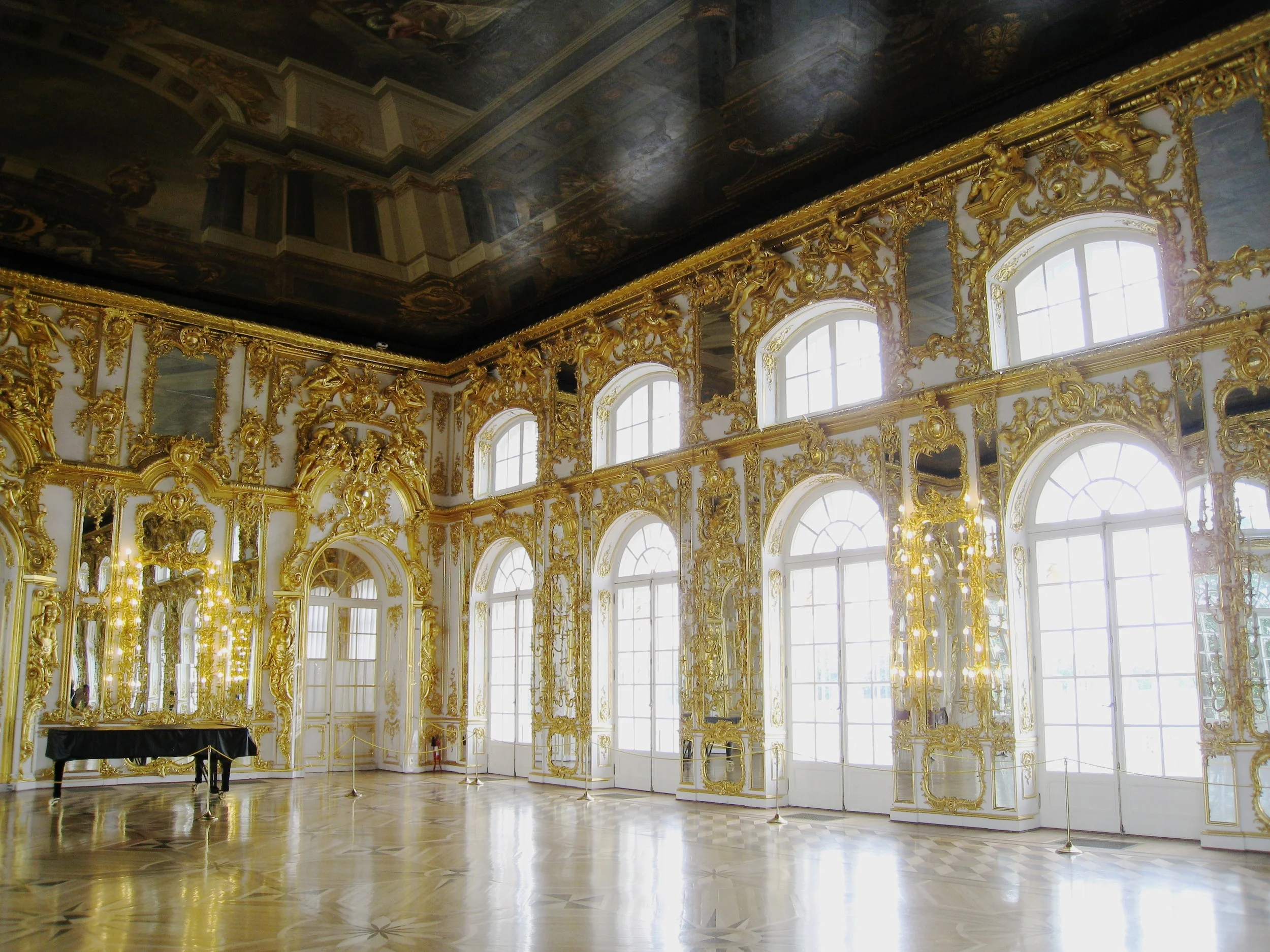  Puskin (Catherine Palace)--Ballroom (900 square meters) 