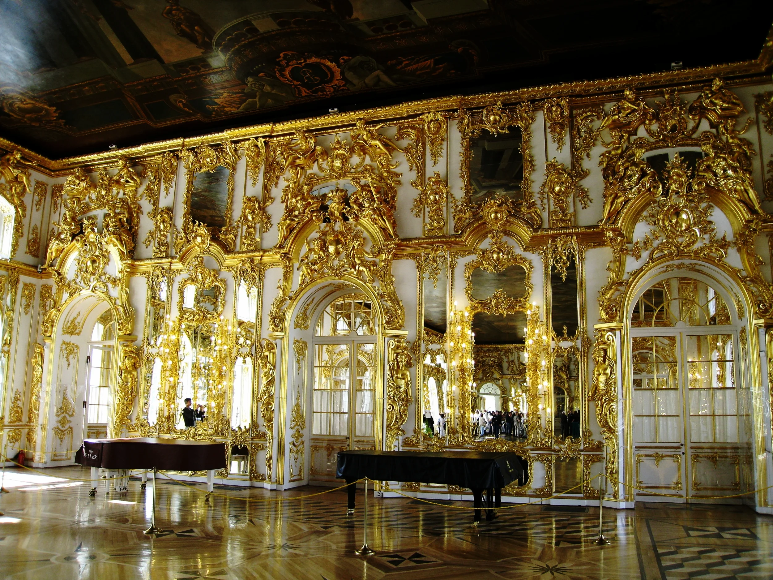  Puskin (Catherine Palace)--Ballroom (900 square meters) 