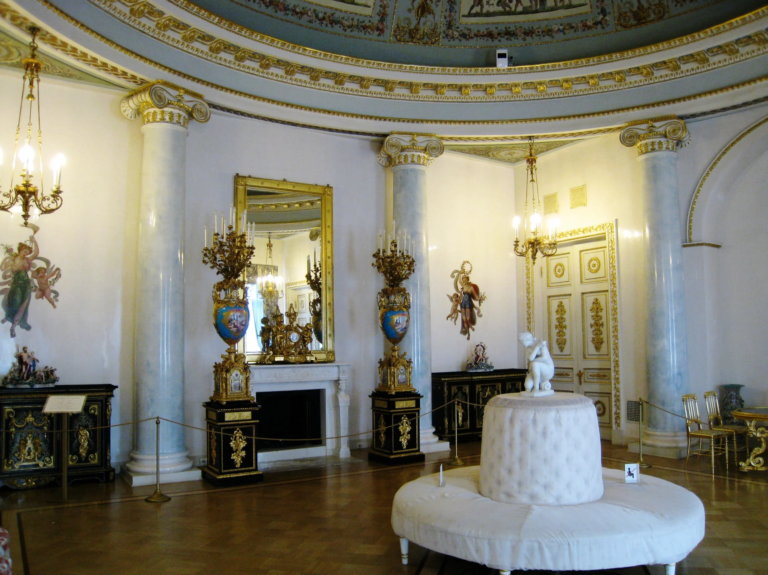  St. Petersburg--Yusupov Palace--Interior 