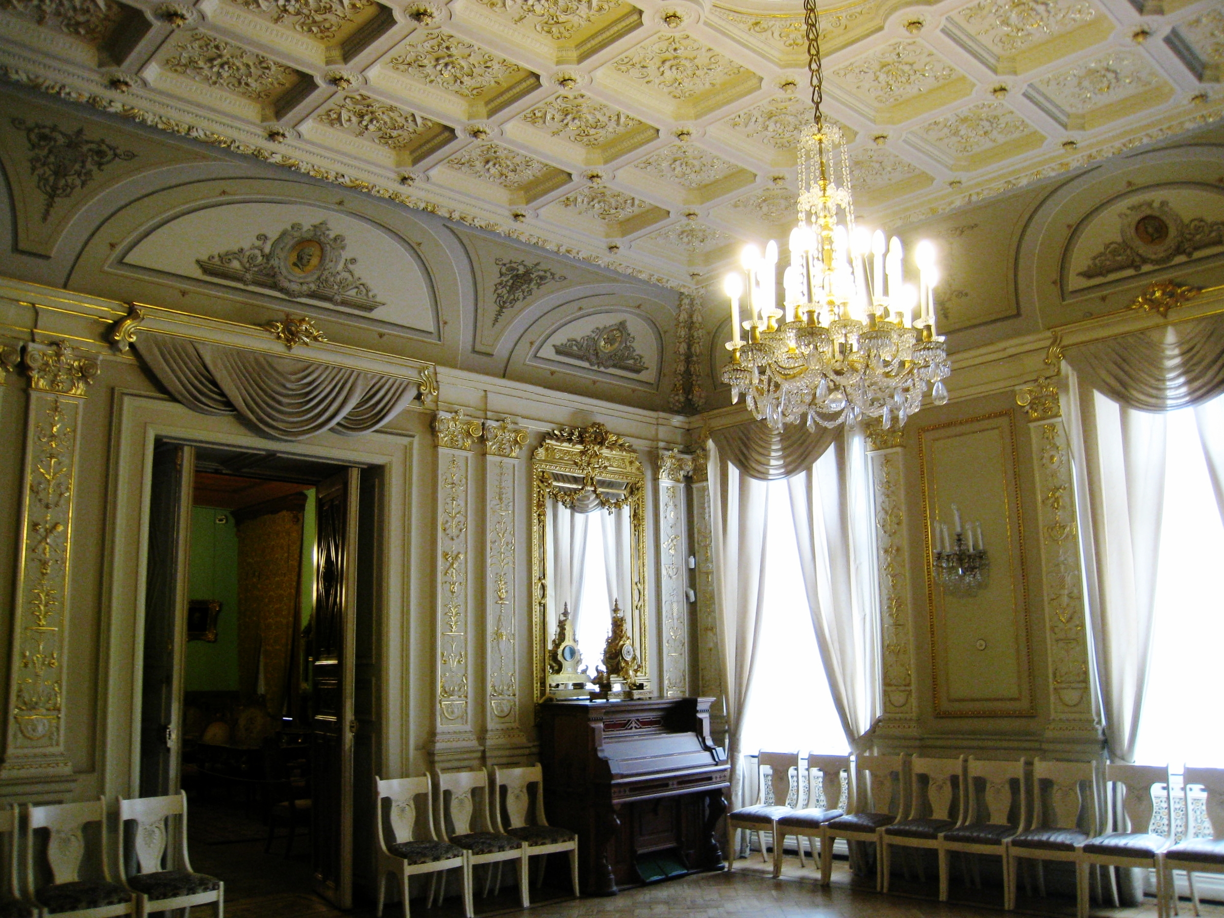  St. Petersburg--Yusupov Palace--Interior 
