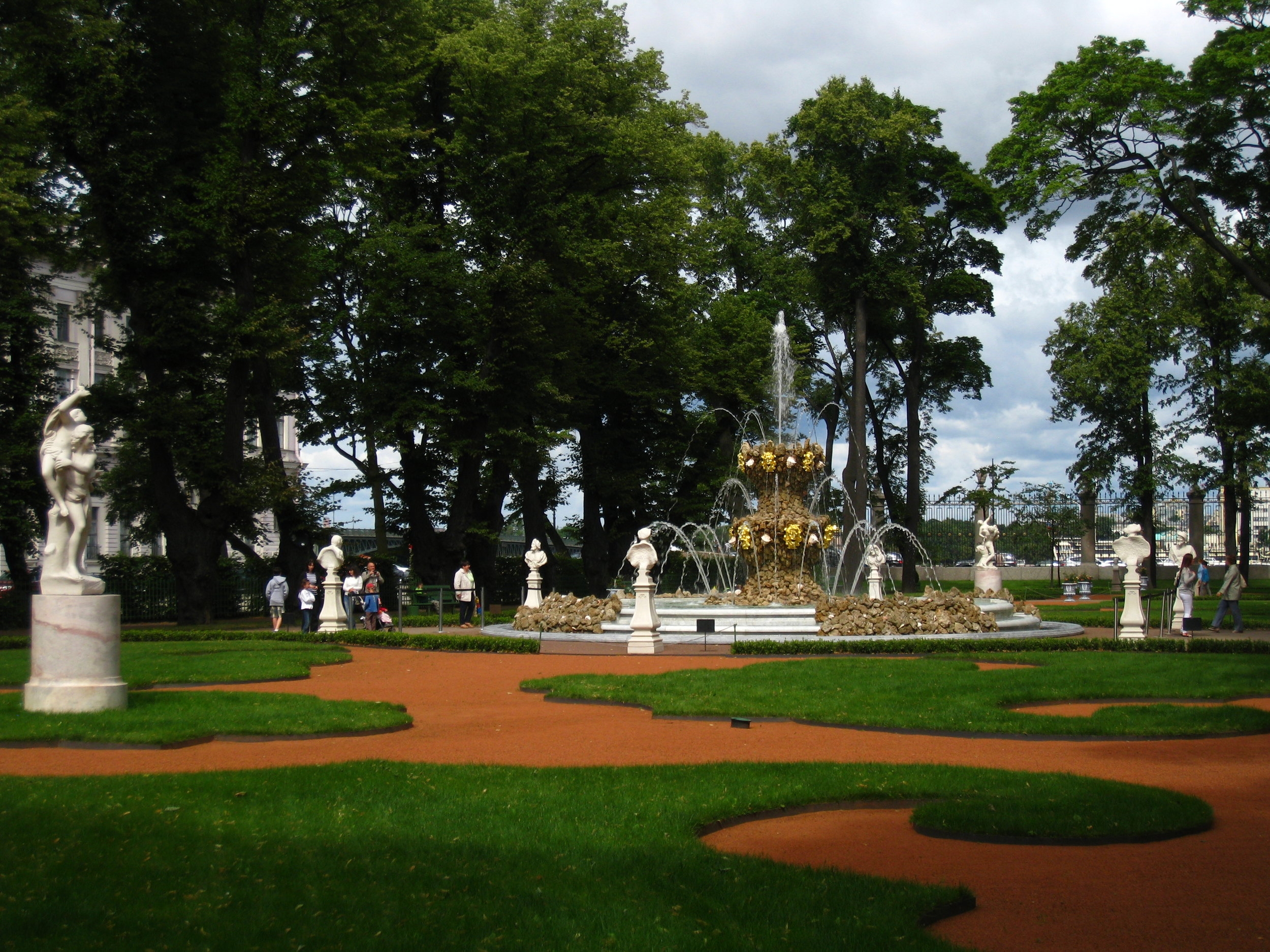  St. Petersburg--St. Michael's Castle Gardens (Summer Garden) 