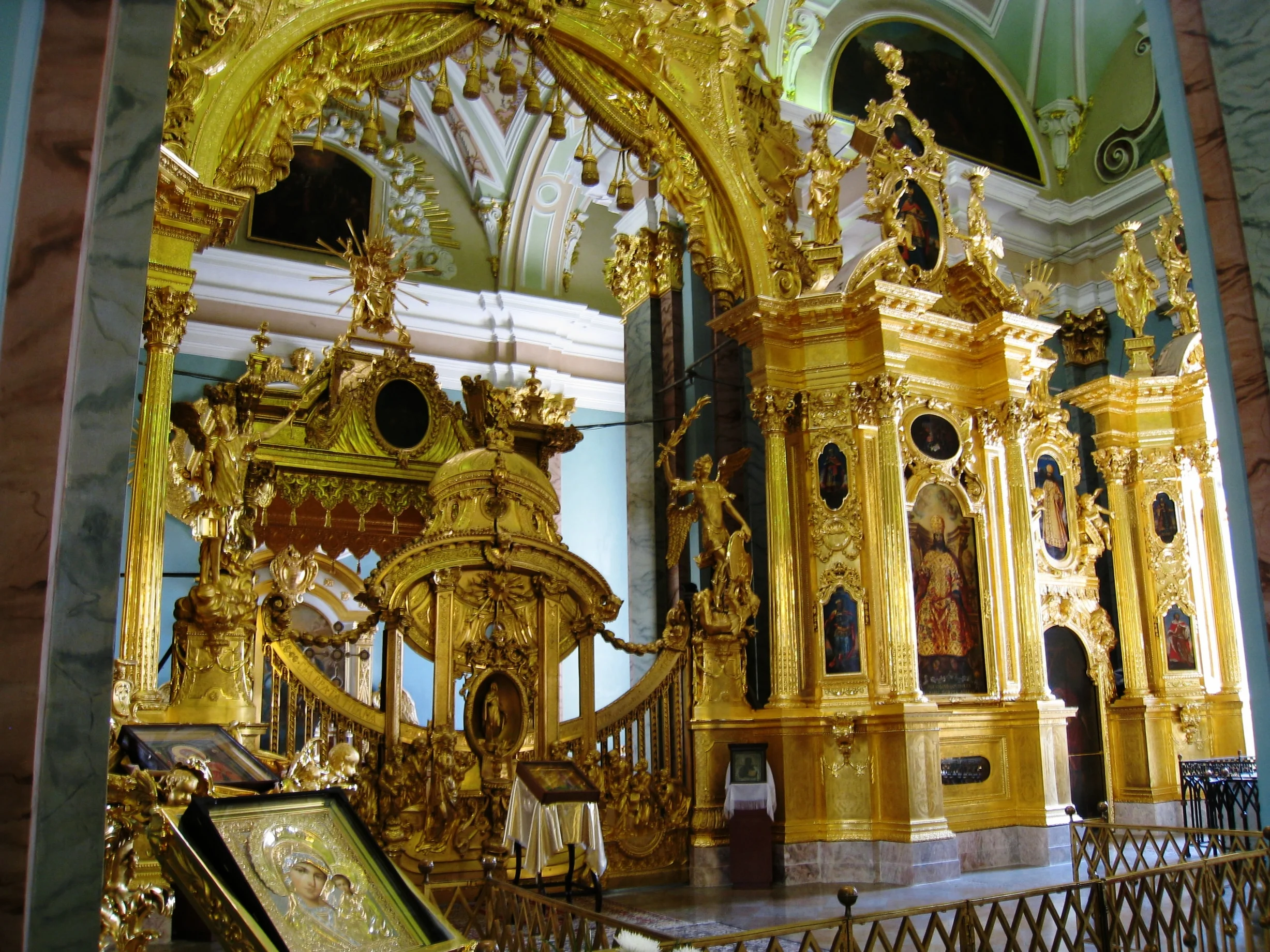  St. Petersburg--Peter and Paul Fortress--Peter and Paul Church--Altar 