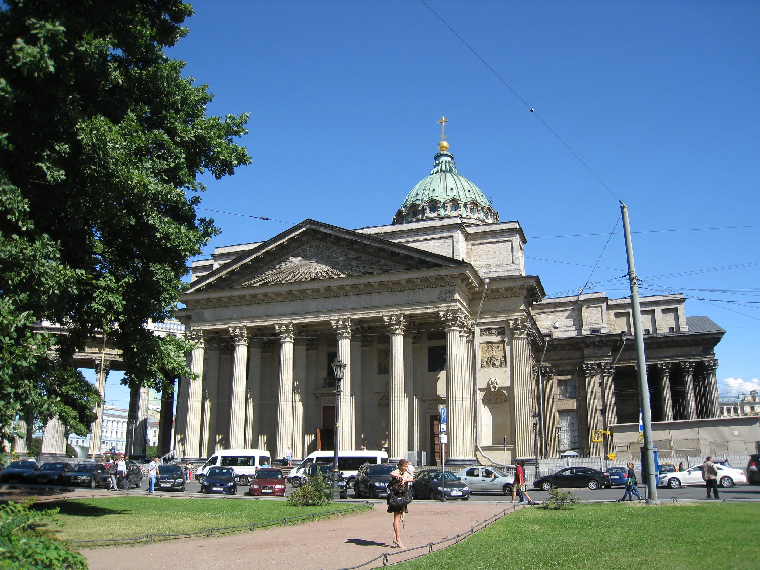  St. Petersburg--Nevsky Prospect--Kazan Cathedral--Front 