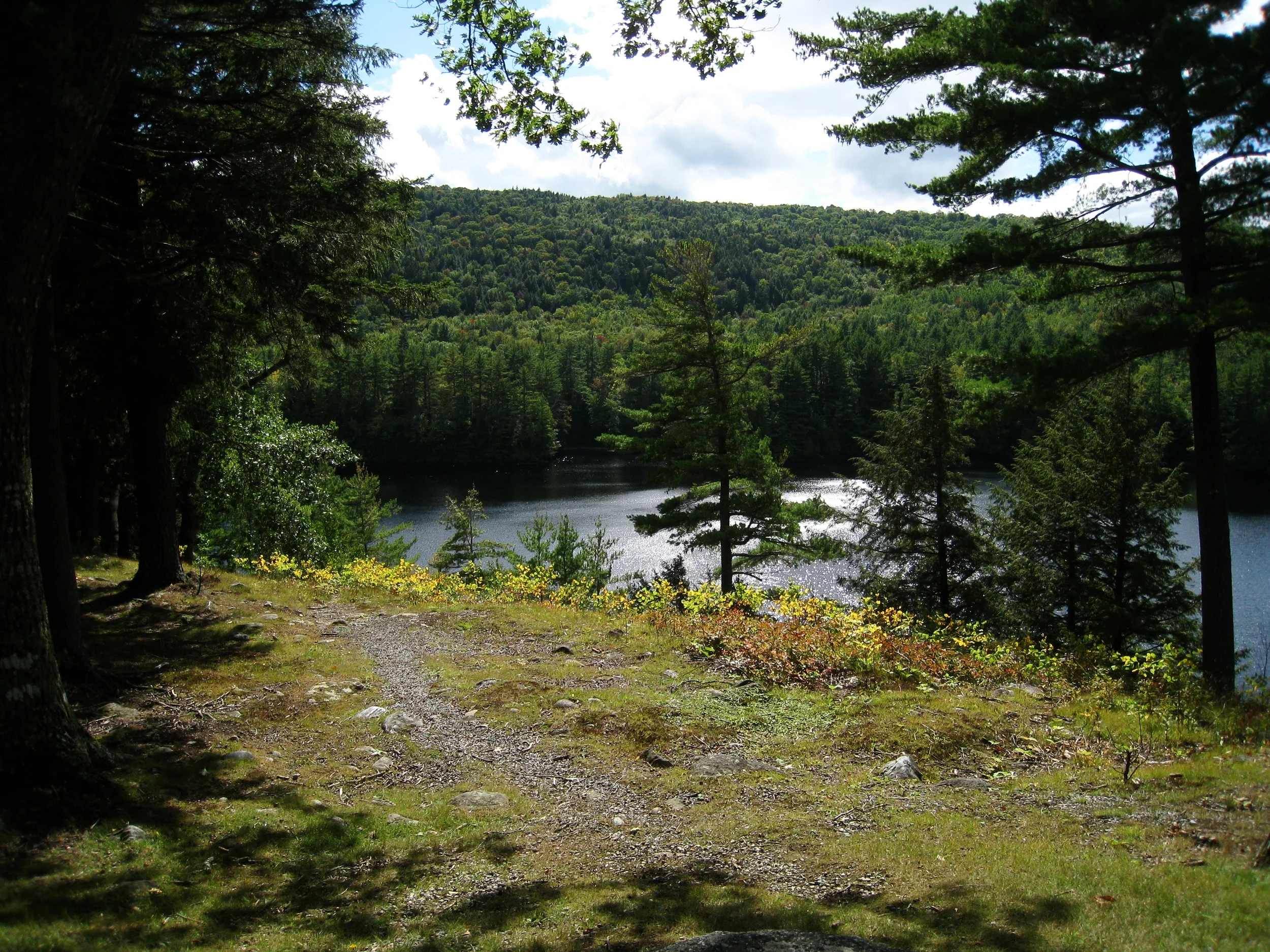  Kennebec River near Canada--Where Benedict Arnold crossed themountains with his 1000 men and bataux on the way to Quebec 
