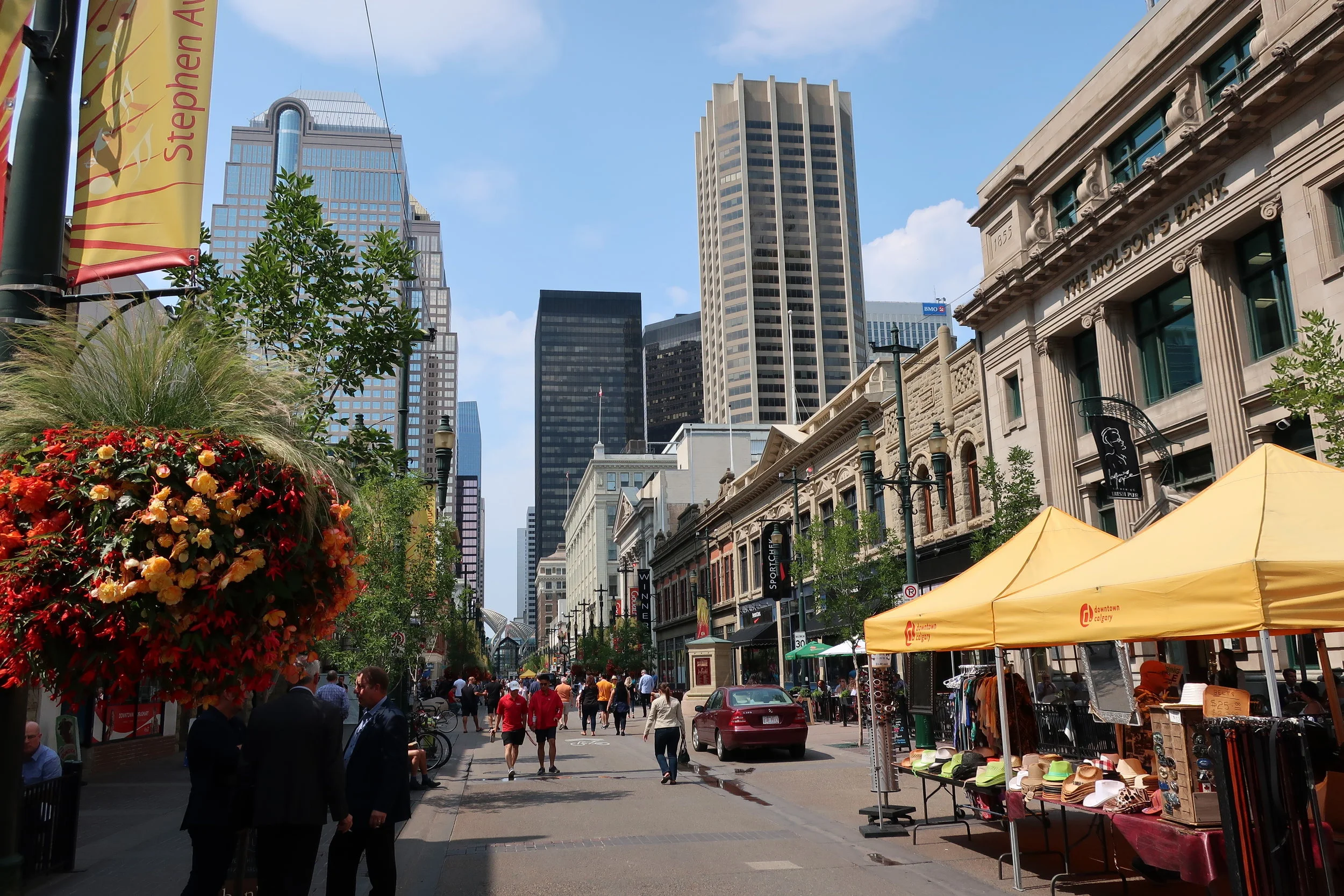  Calgary--Downtown--Main pedestrian street 