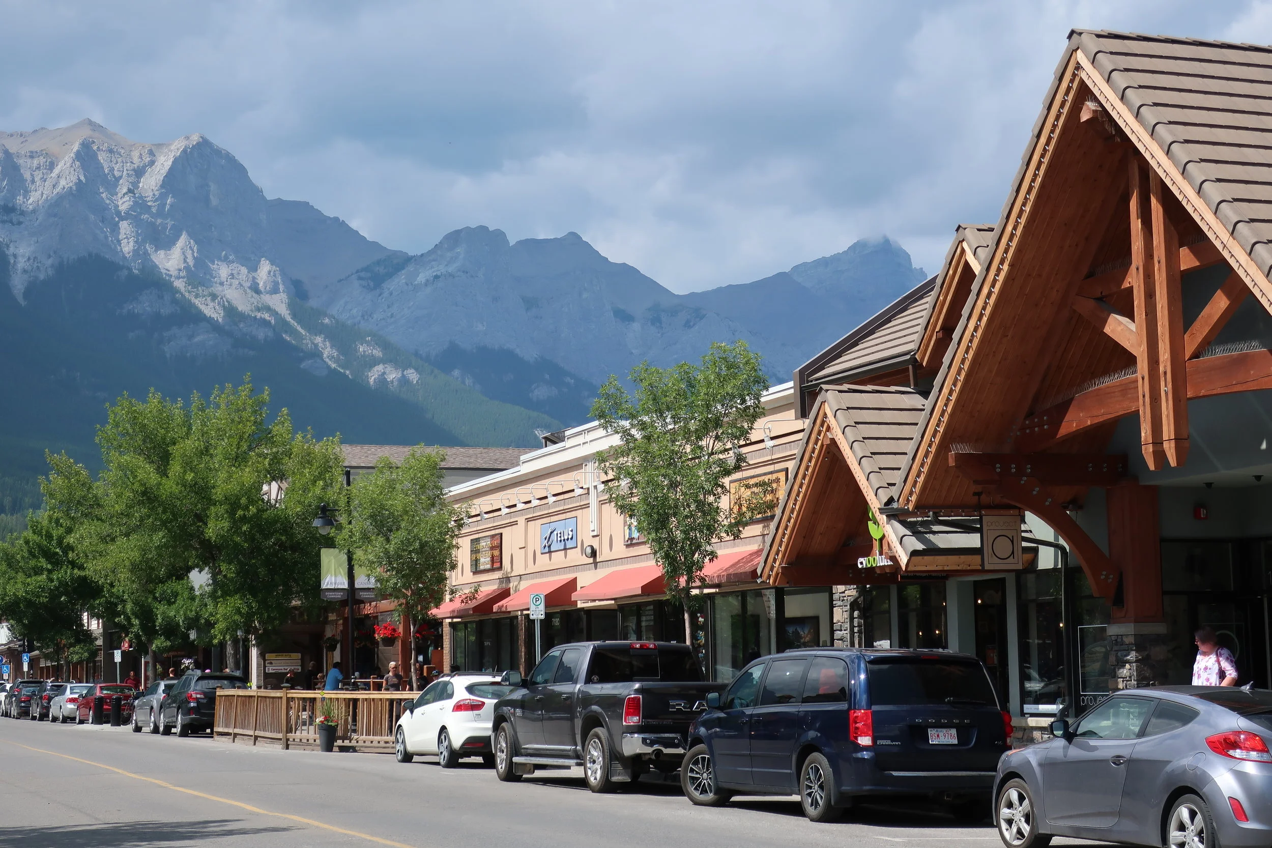  Canmore--Main drag 