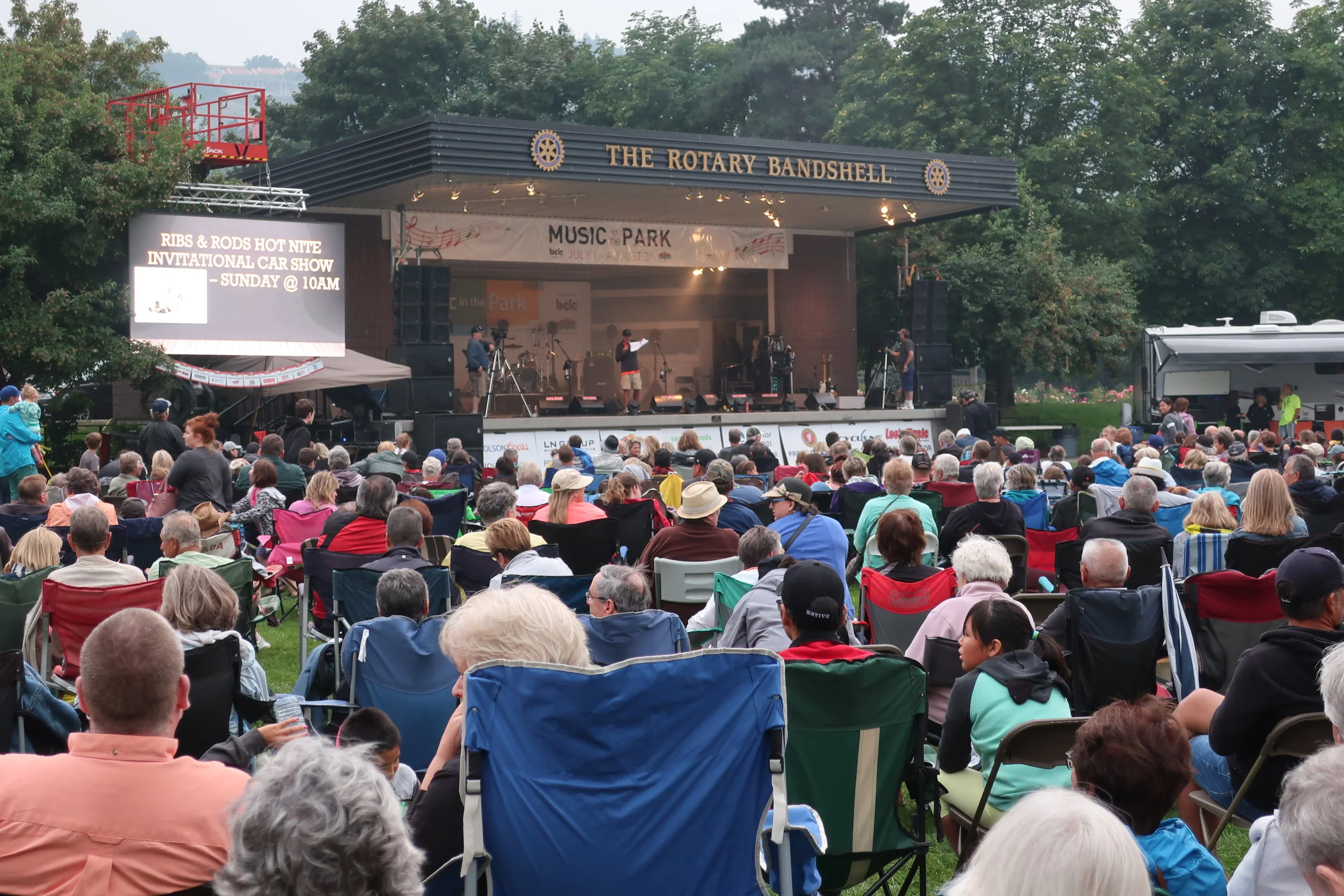  Kamloops--Downtown--Riverside Park--Music in the Park (The Eagles Eye (or I)) performing. Thousands attending 
