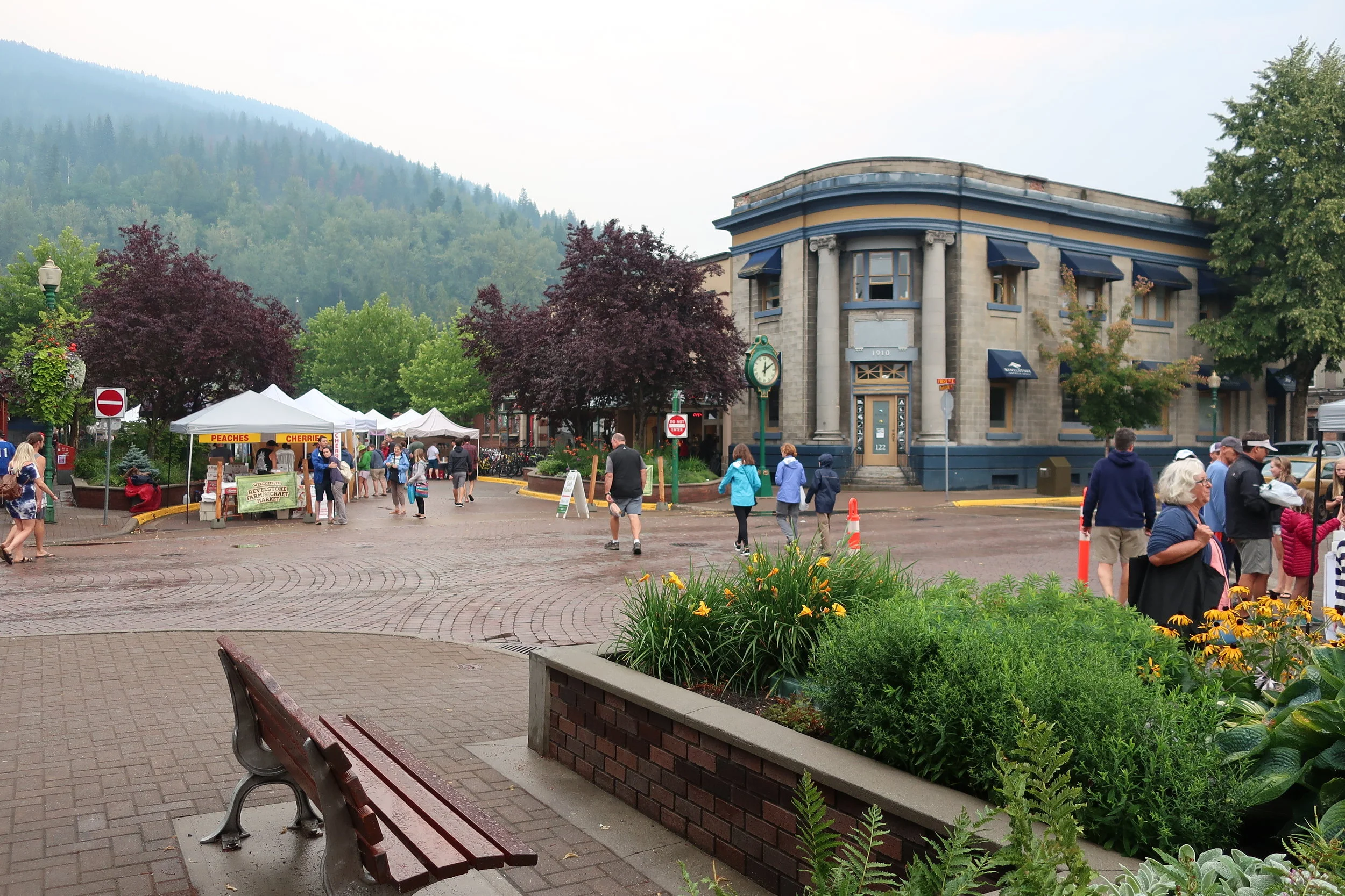  Revelstoke--Saturday market off main drag 