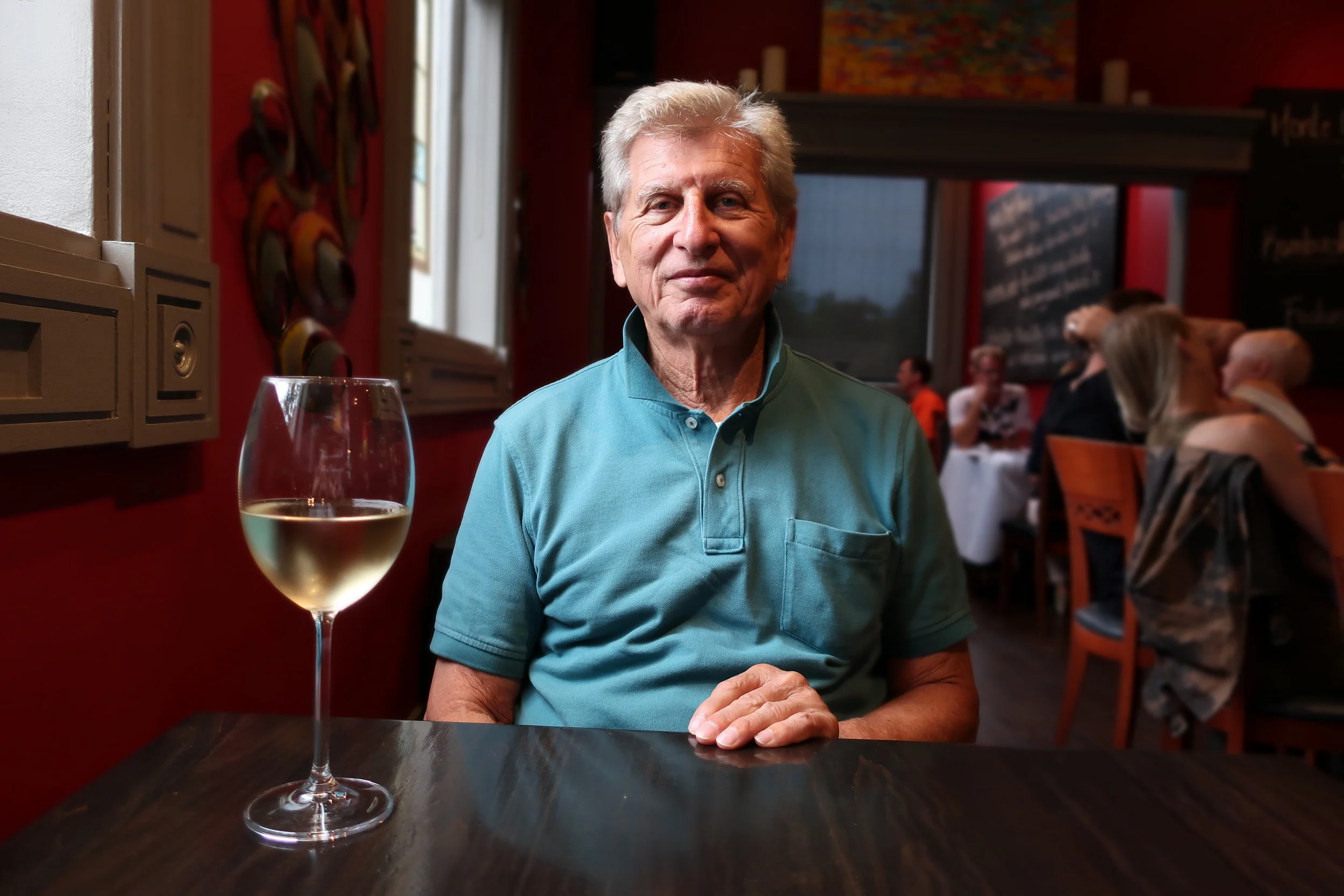  Kamloops--Downtown--Brownstone Restaurant--Karl Kindel 