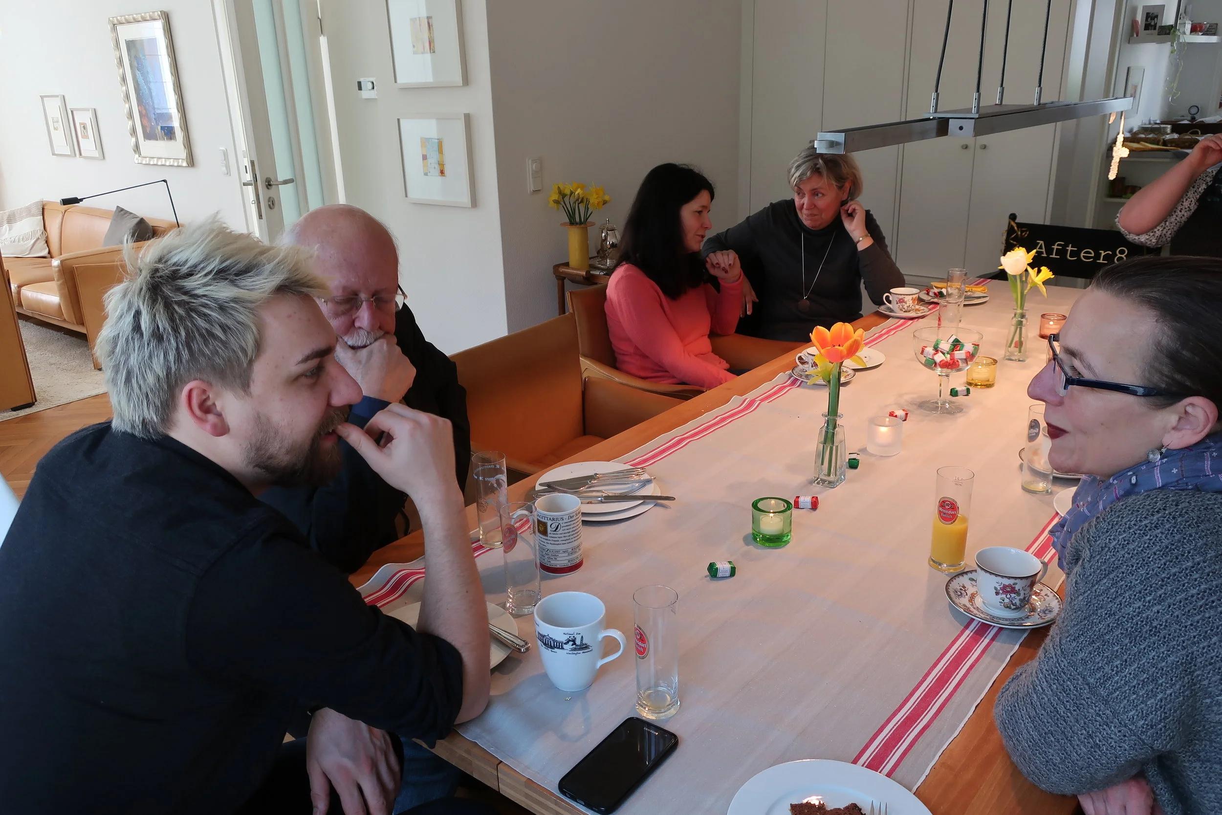  Cologne--Winter 2019--Harald Grieser's 80th birthday--Brunch at Harald and Christin Grieser's--Johanna and Ludwig Henze, Hannes Loesche, Barbara Kindel and Heike Loesche 