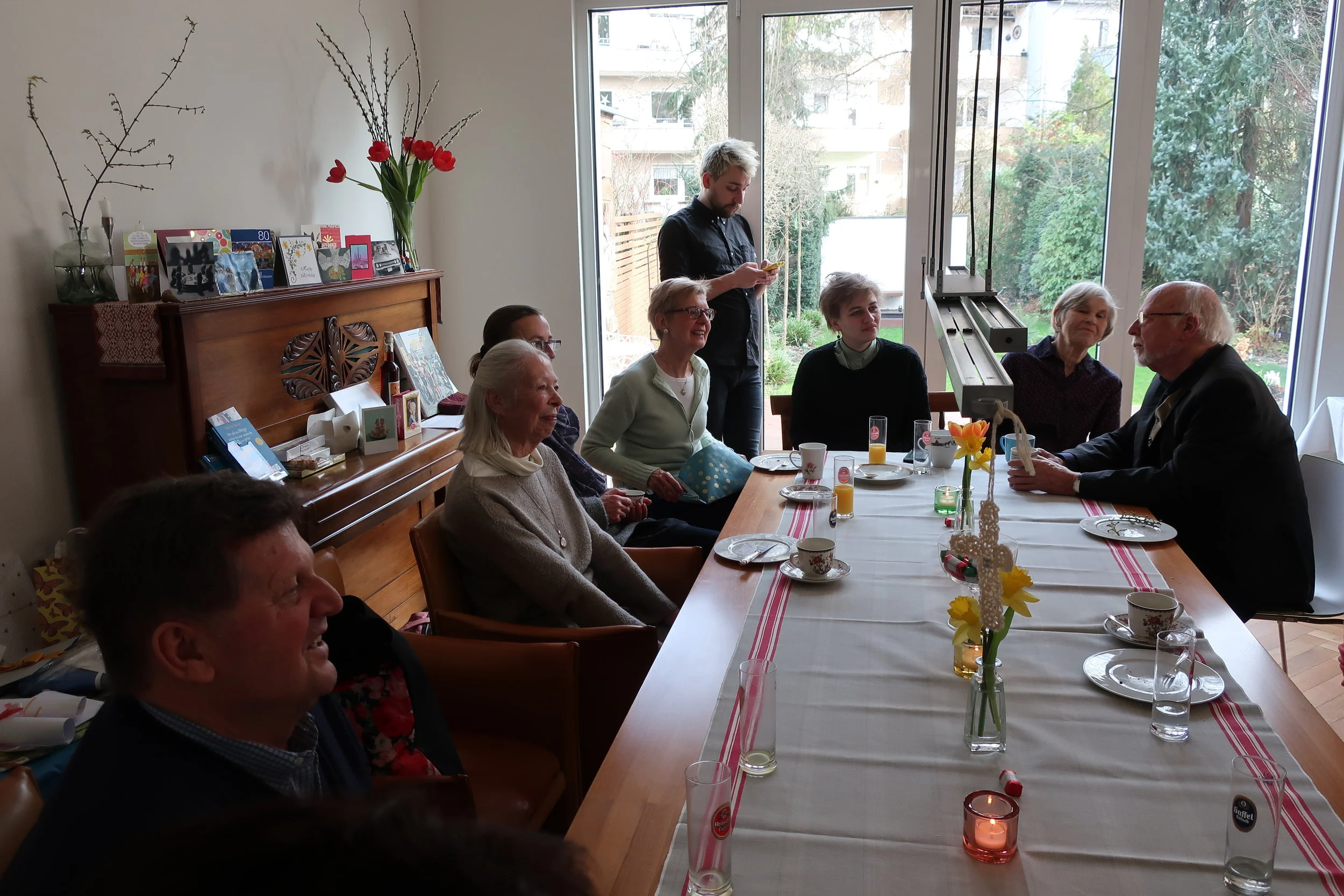  Cologne--Winter 2019--Harald Grieser's 80th birthday--Brunch at Grieser's--Gottfried Gruenert, Lis Loesche, Johanna, Ludwig and Paulina Henze, Judy Kindel, Hannes Loesche 