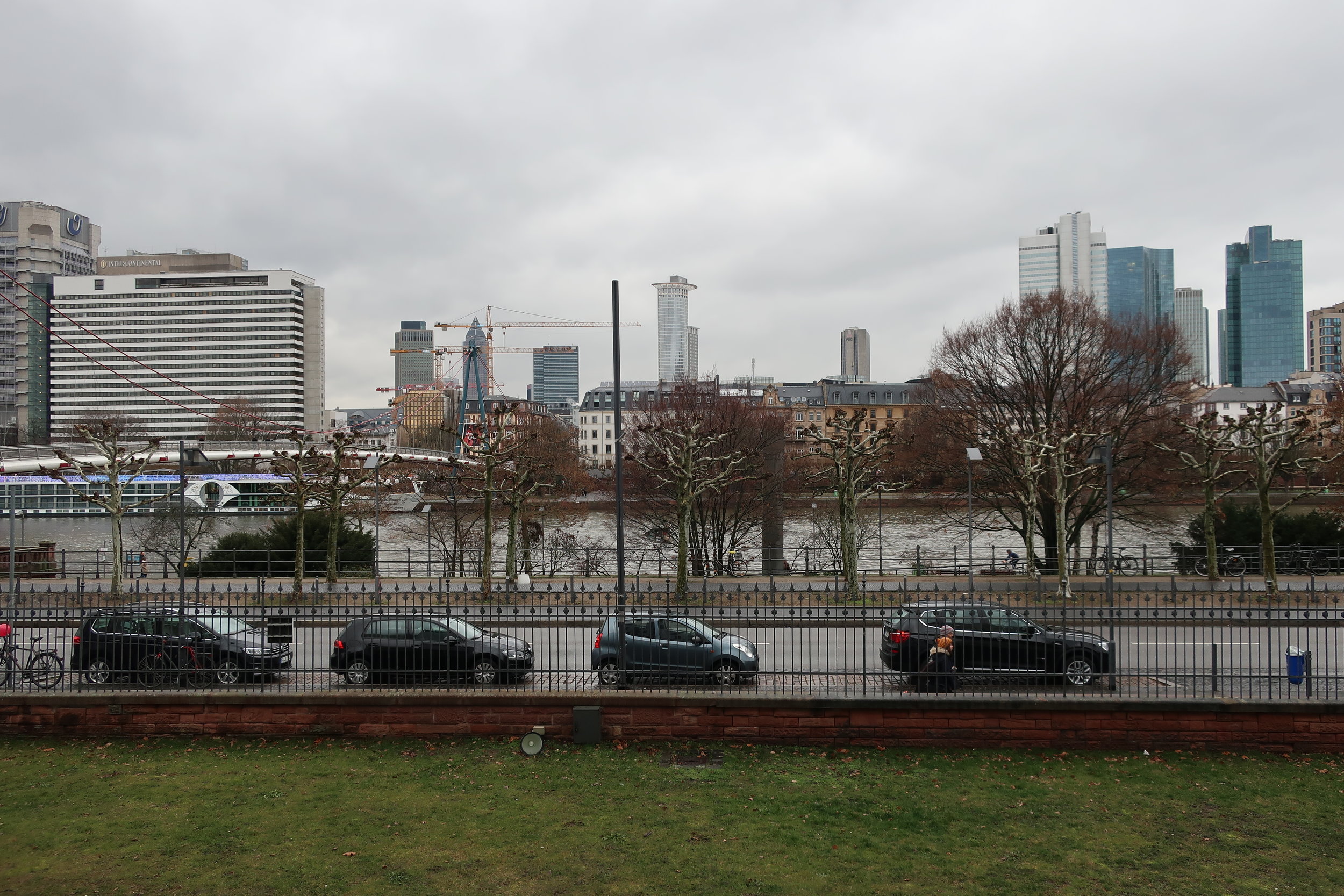  Frankfurt--Winter 2019--Downtown from the Museum side of the Main 