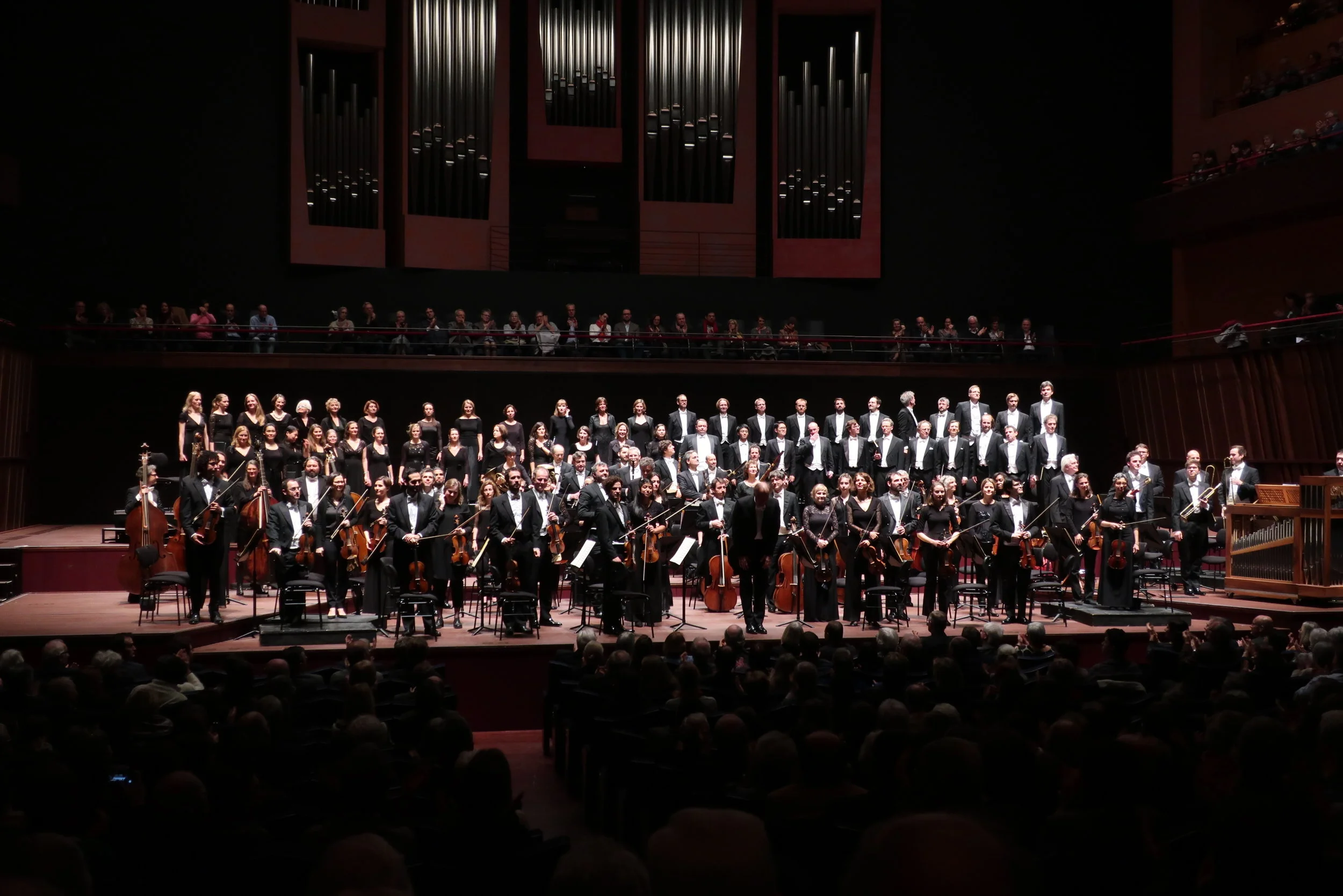  Luxembourg--Winter 2019--The Philharmonie where we saw Balthasar-Neuman Enemble, Thomas Hengelbrock, directing (really outstanding), Main Concert Hall, with the Balthasar-Neuman Ensemble on stage--choir and orchestra--conductor taking bow 