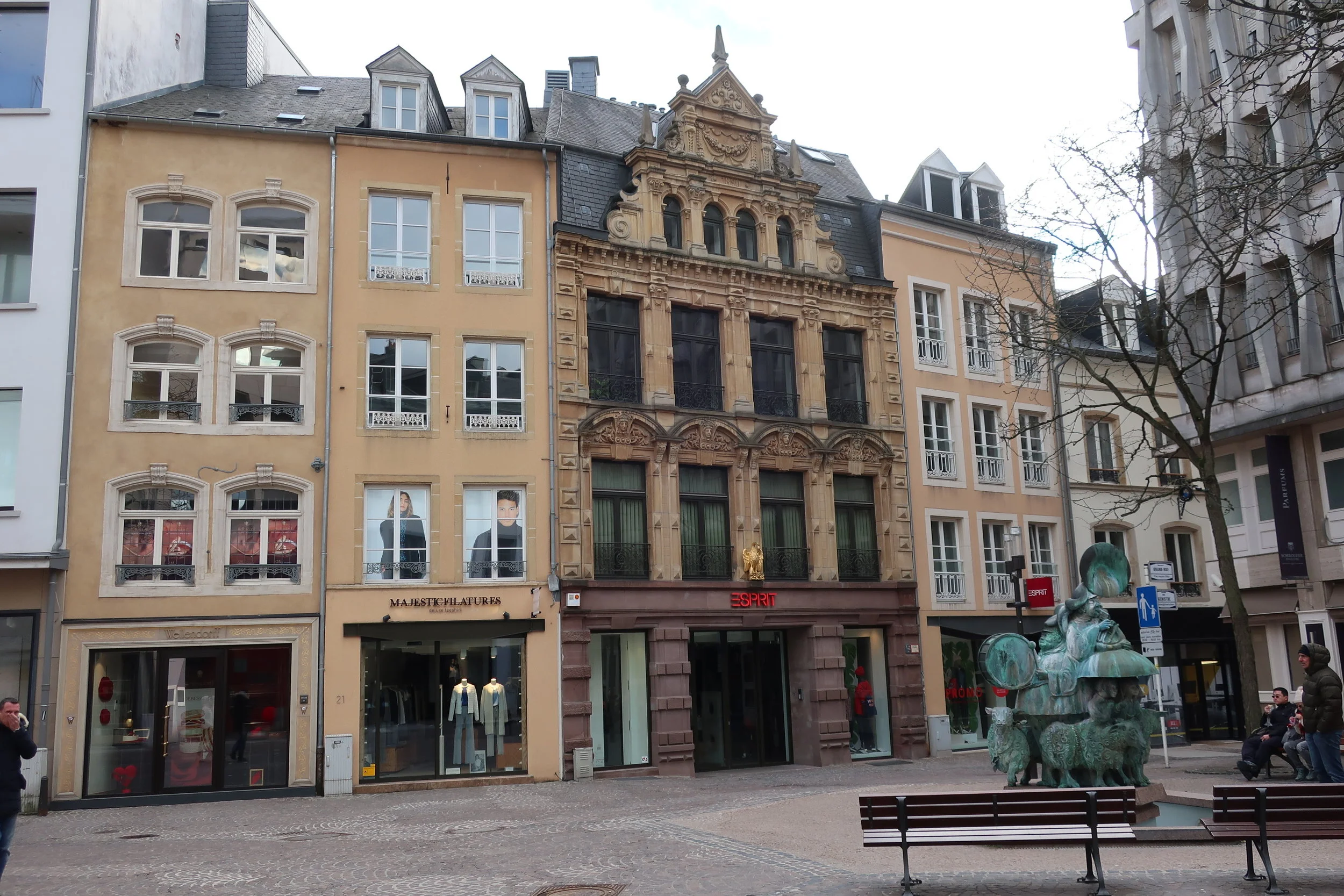  Luxembourg--Winter 2019--The plaza at rue Gesistre 