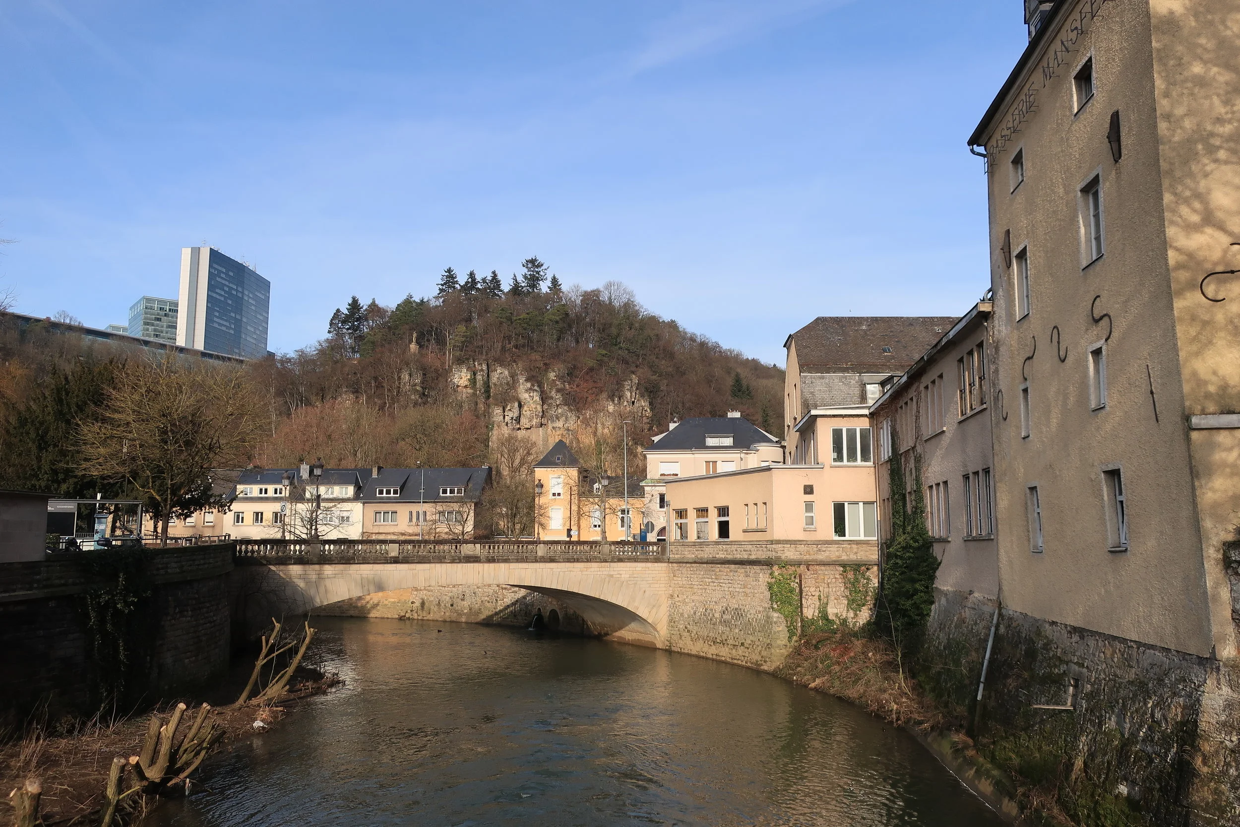  Luxembourg--Winter 2019--Clausen--Downtown area on the Alzette River 