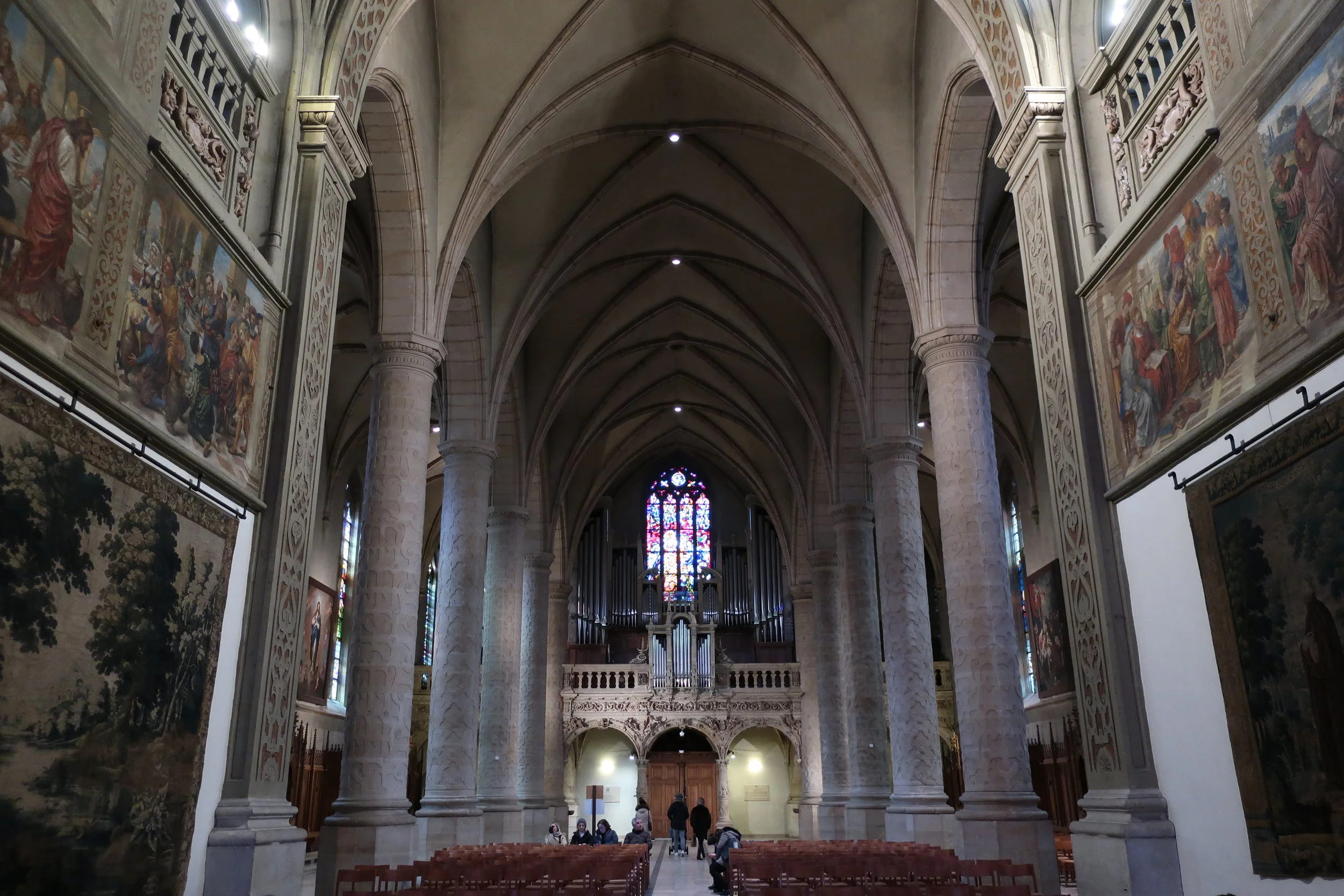  Luxembourg--Winter 2019--Notre Dame Cathedral 
