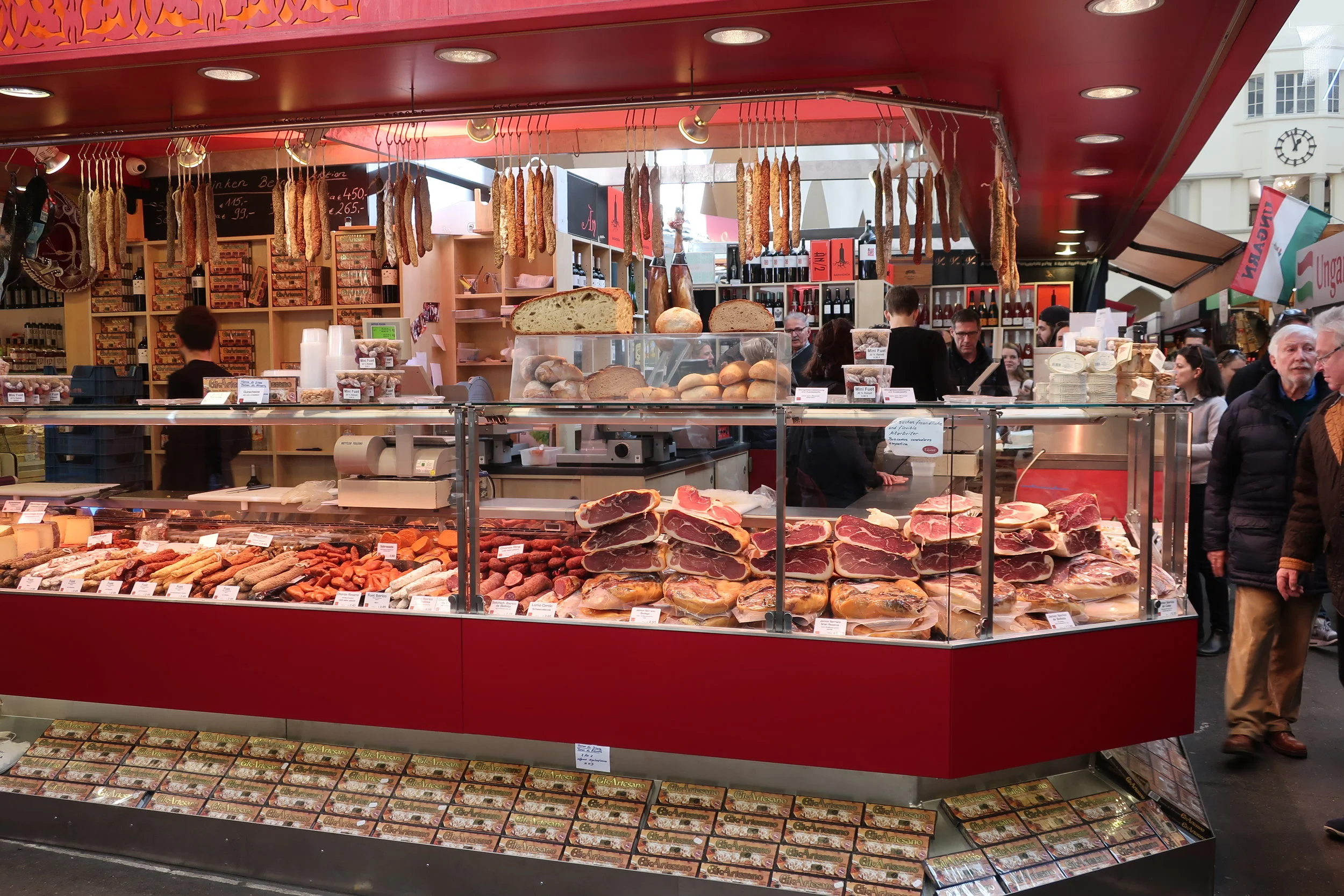  Stuttgart--Winter 2019--Markthalle--Spanish meats 
