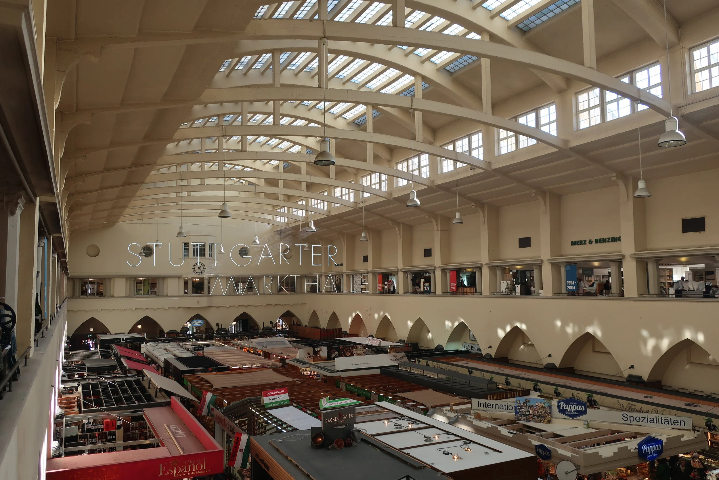  Stuttgart--Winter 2019--Markthalle from the stores above 