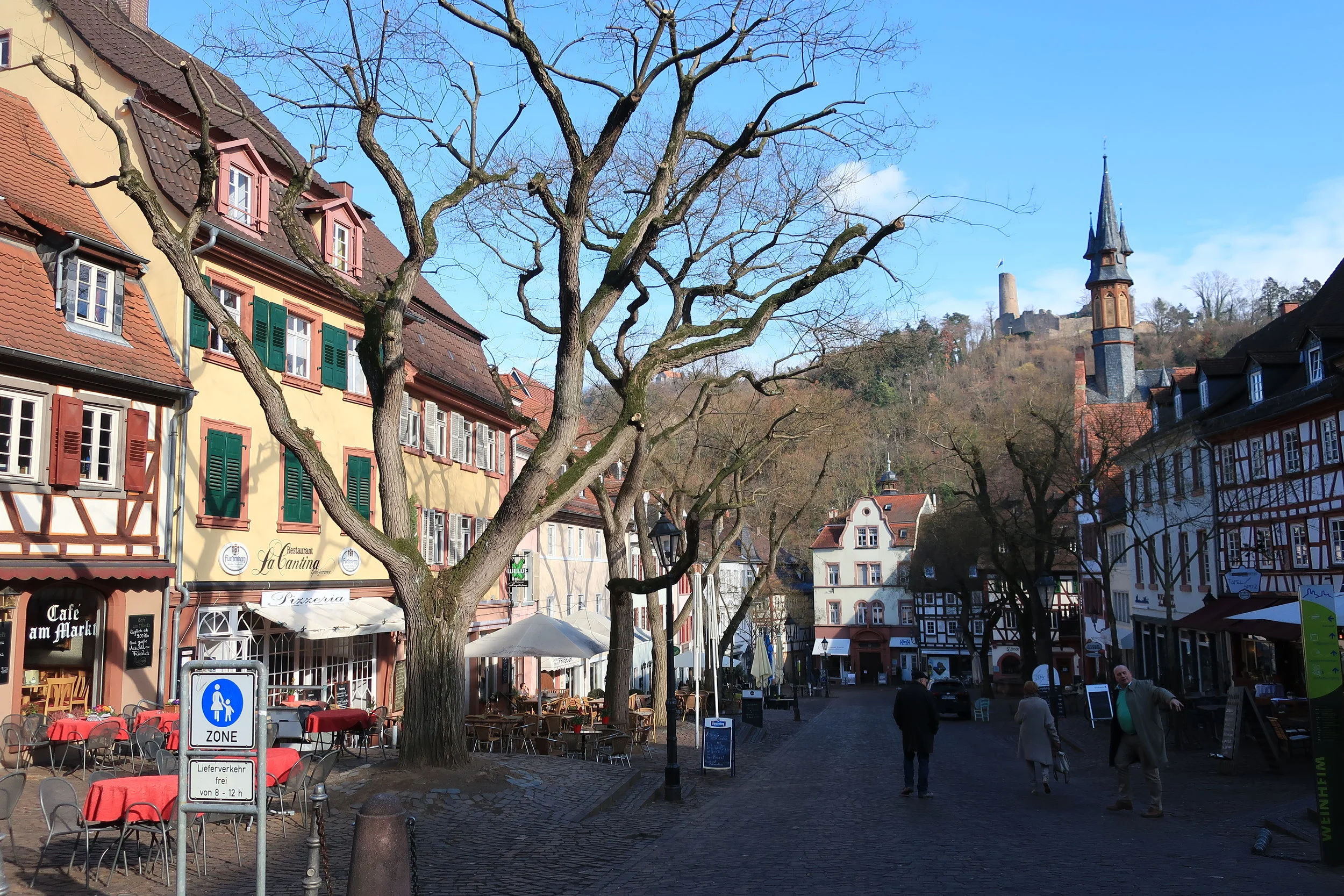 Weinheim--Winter 2019--Marktplatz 