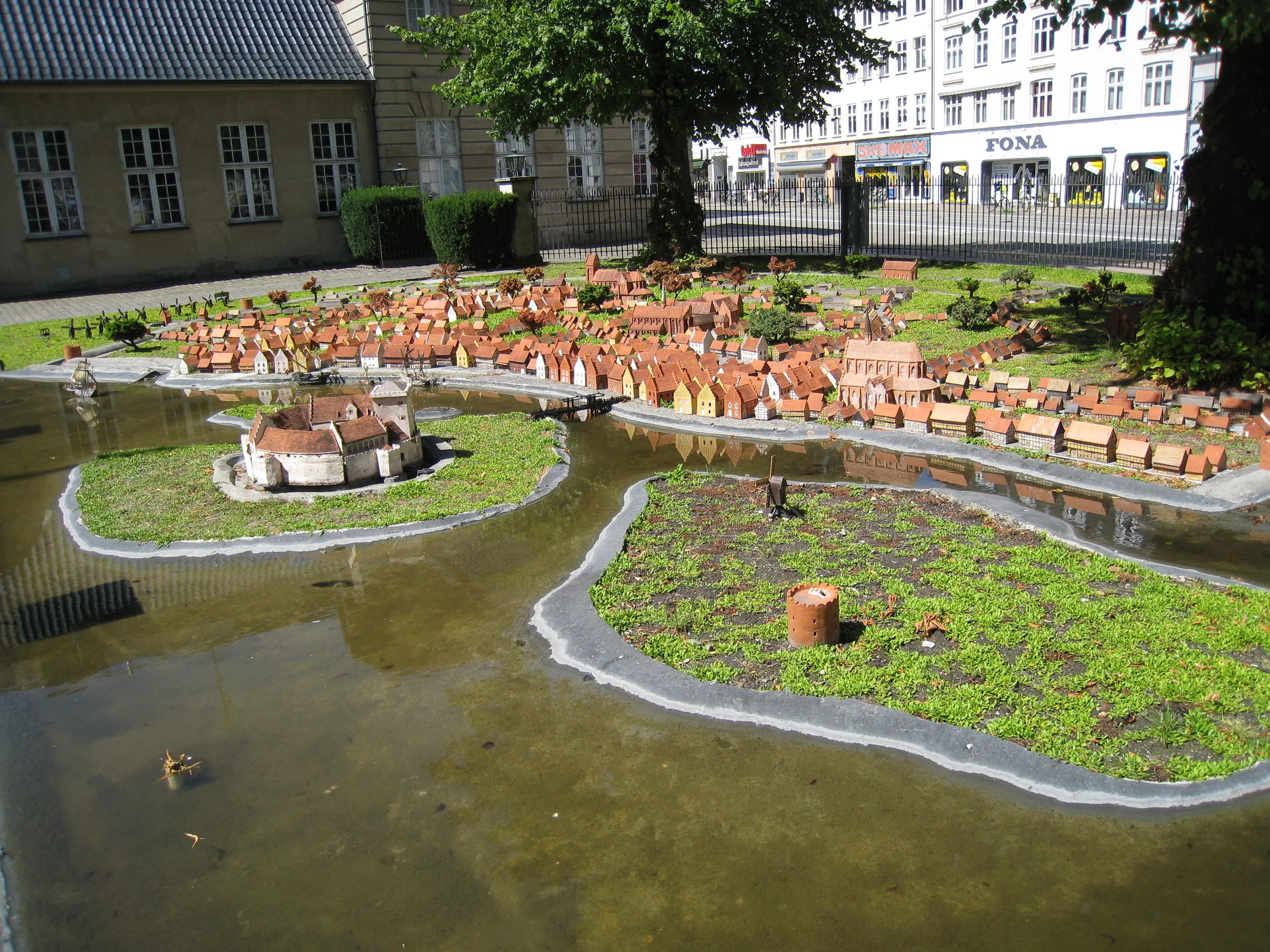  openhagen, In front of City Museum, Copenhagen model from 1500's 