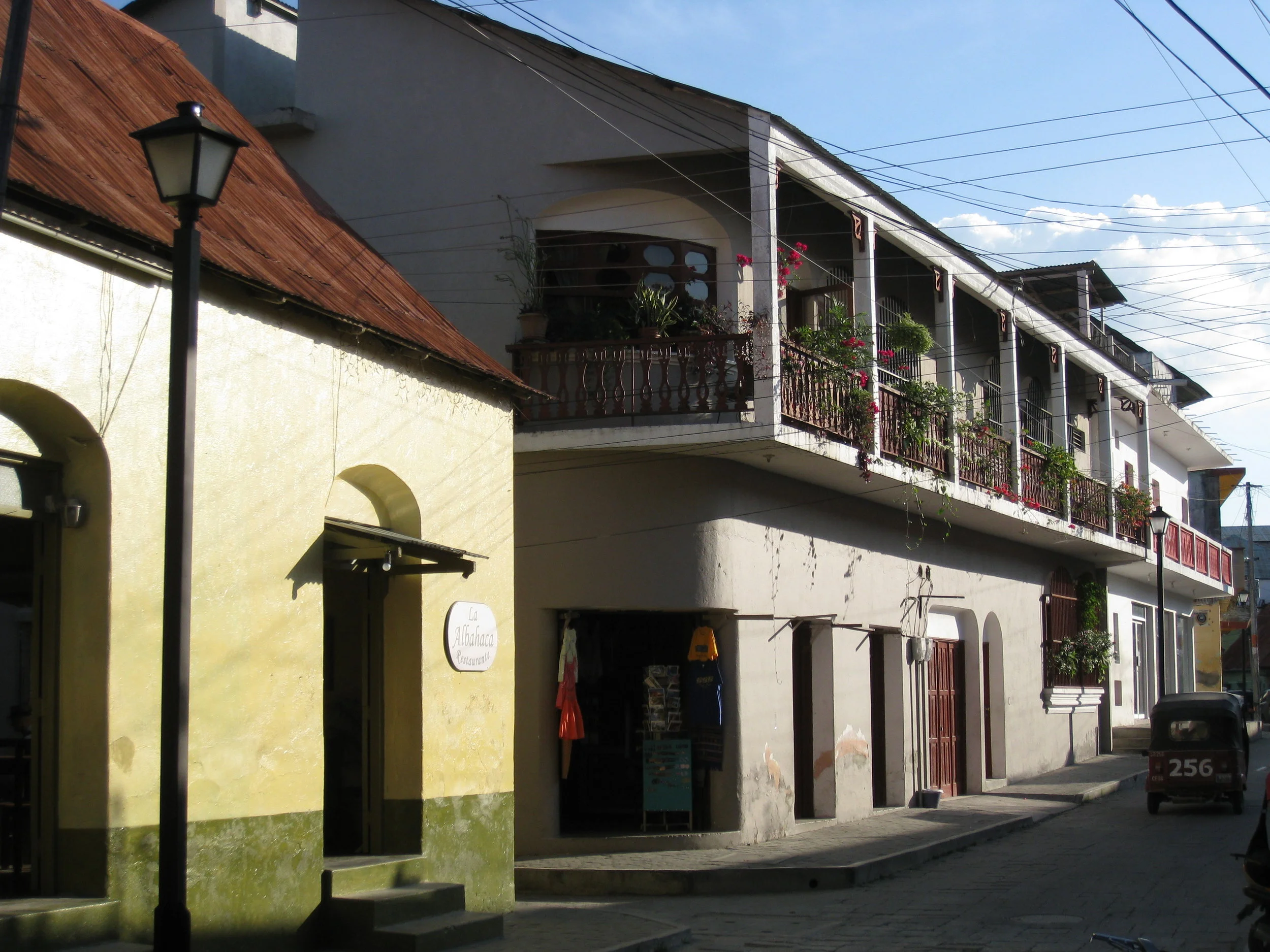 Flores 2012--Small island town in Peten--Street scene 