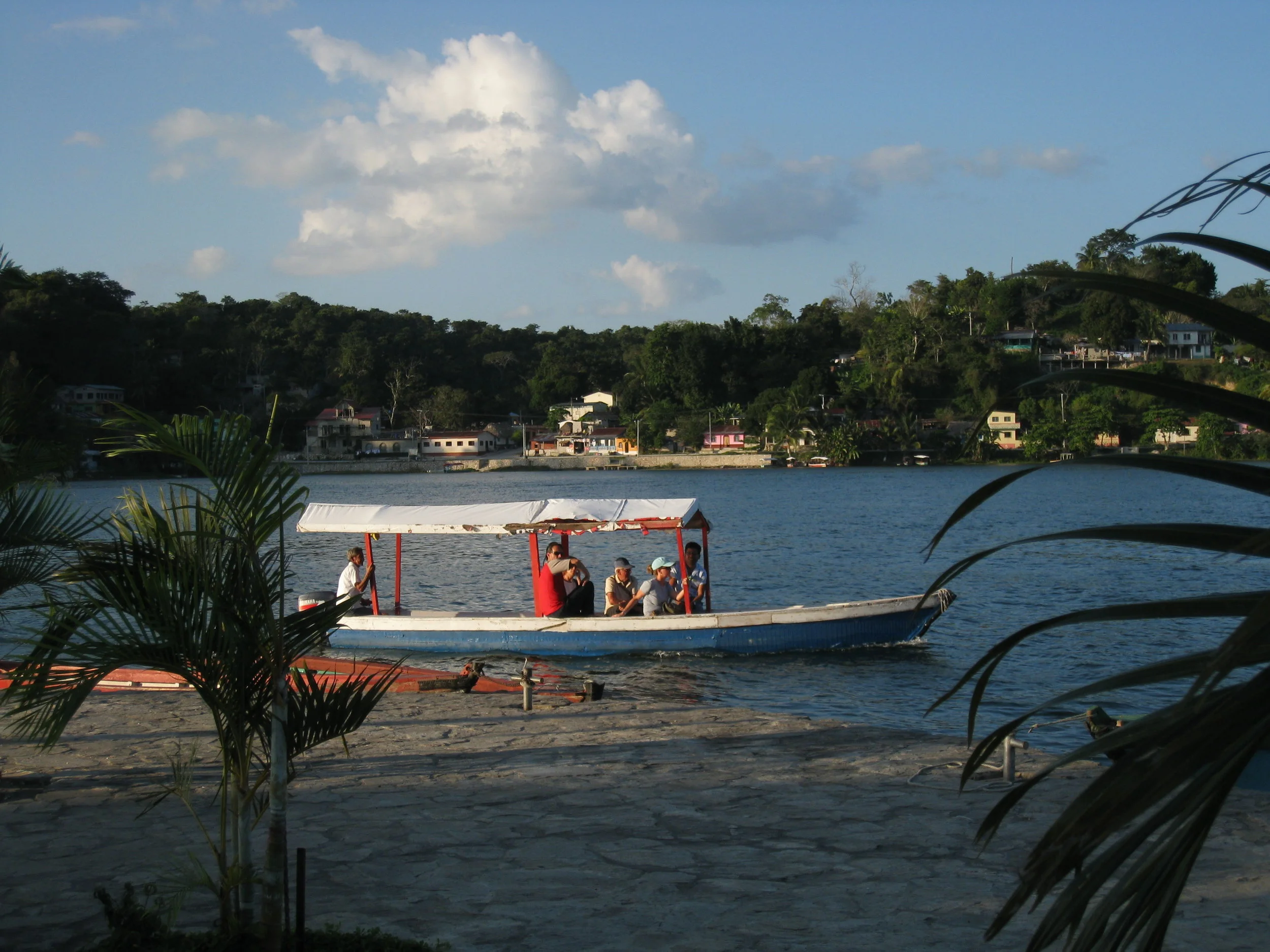  Flores--Small island town in Peten--Lake Peten-Itza 