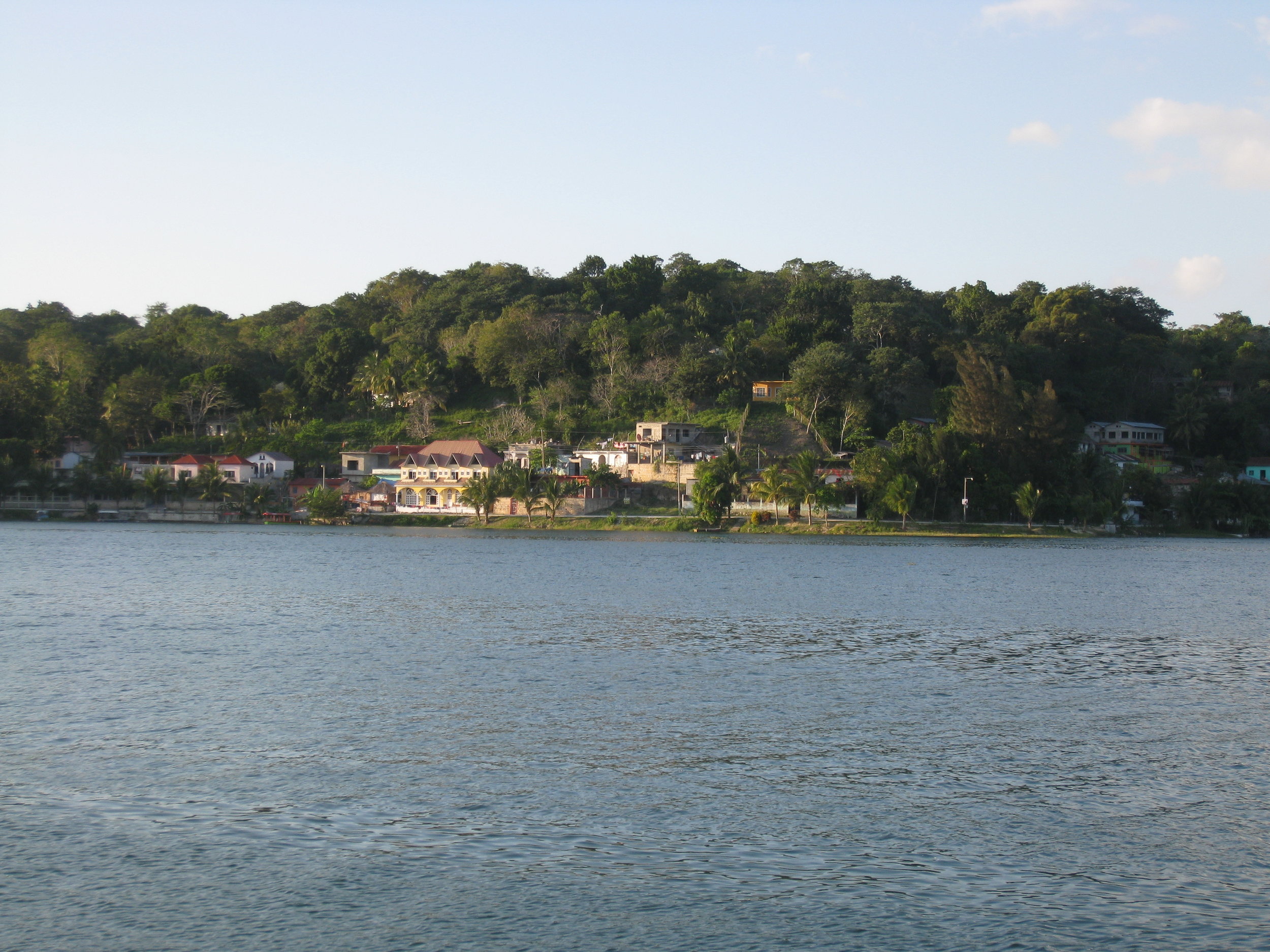  Flores--Small island town in Peten--Lake Peten-Itza 