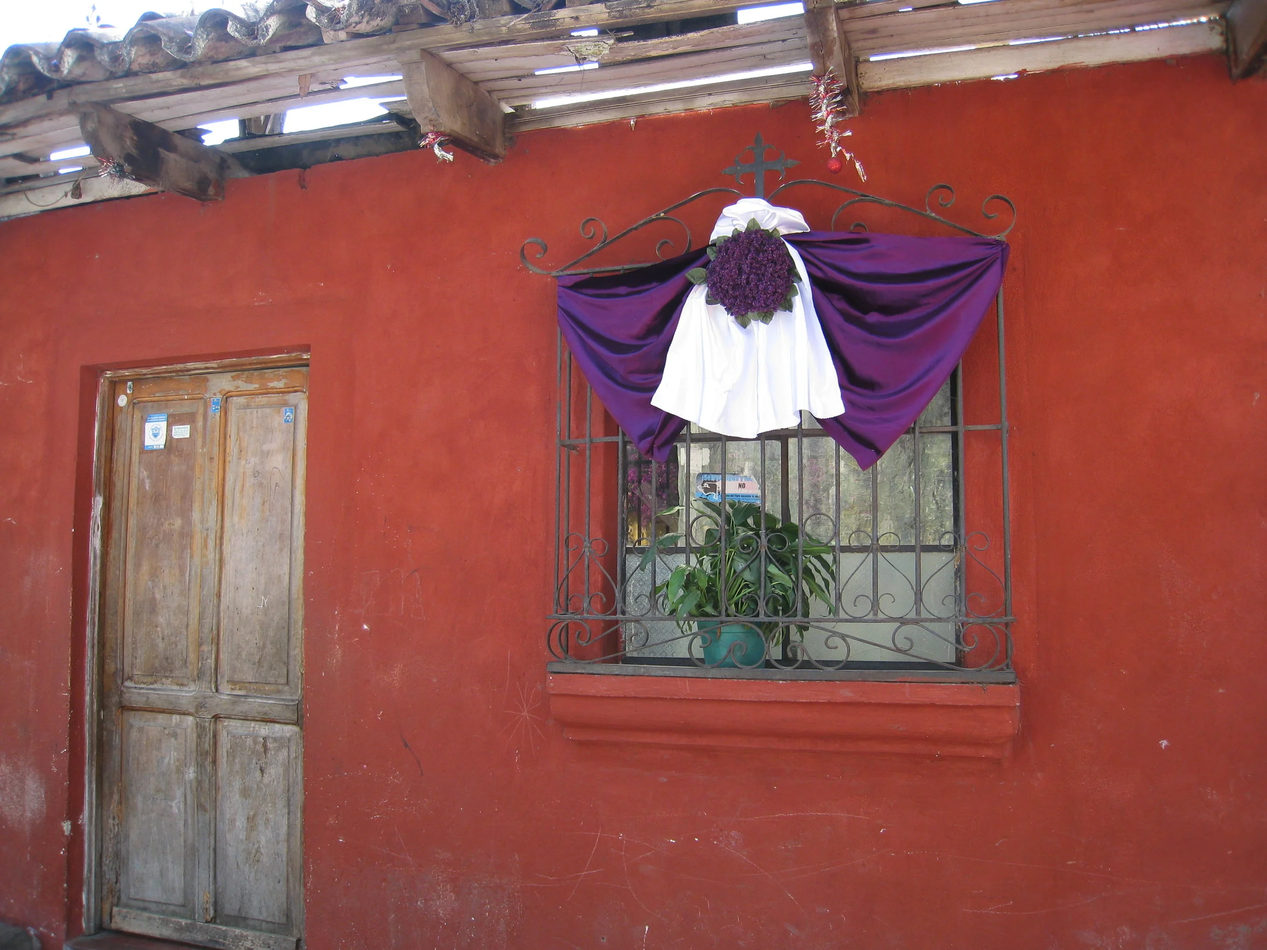  Antigua--The Lent decoration next to our house 