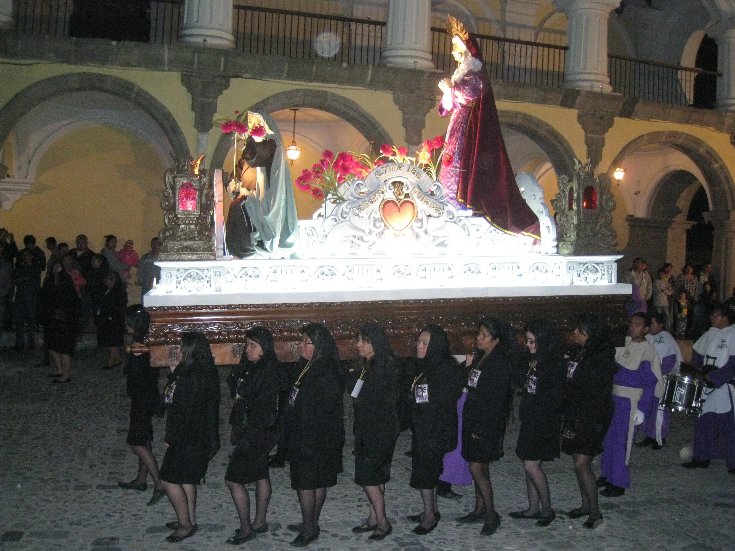  Antigua--Lent (Cuaresima)--Women carrying float showing the Virgin Mary, in the main plaza 