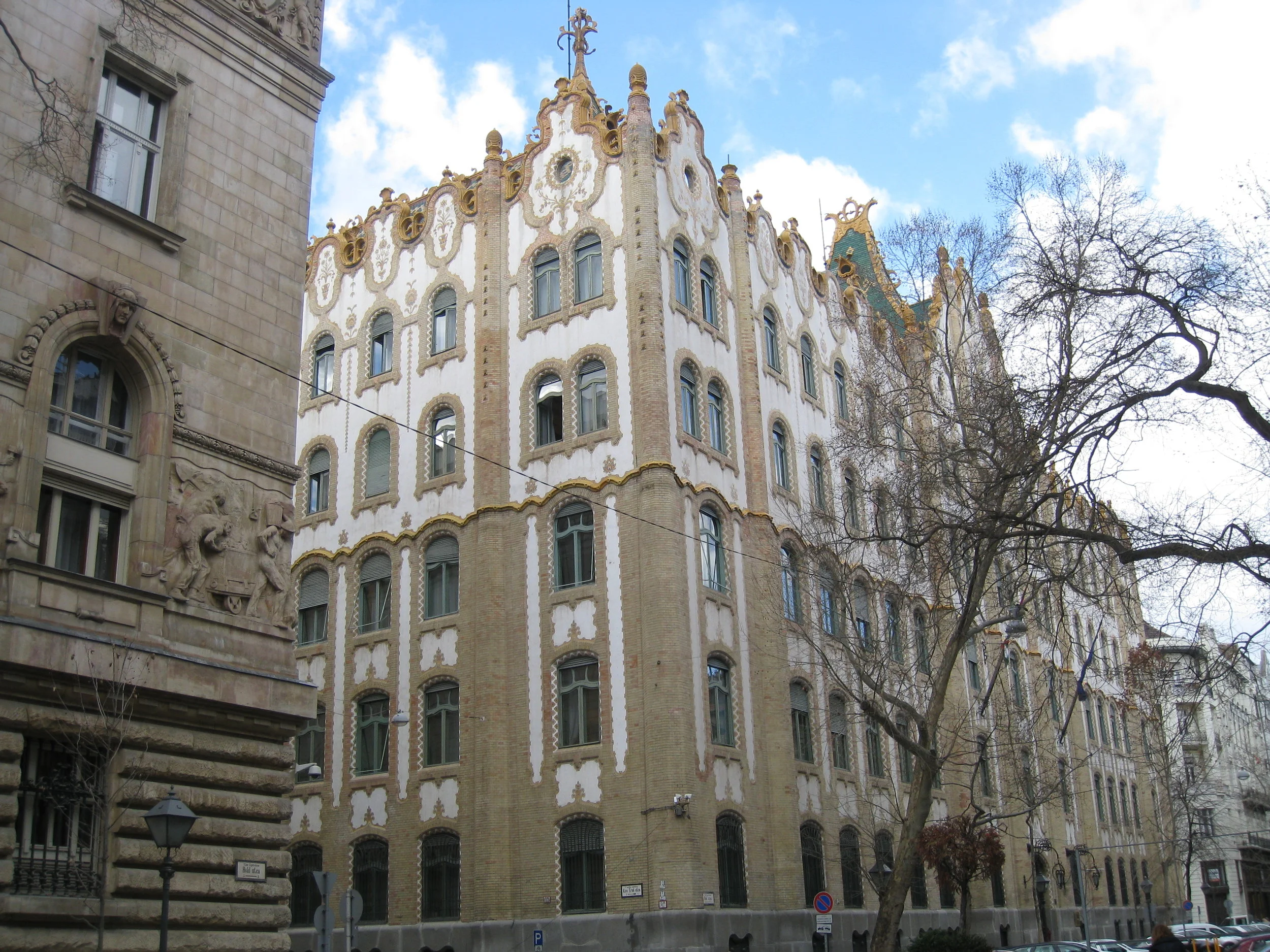  Budapest--Royal Bank building on Hold Street (Lechner) 