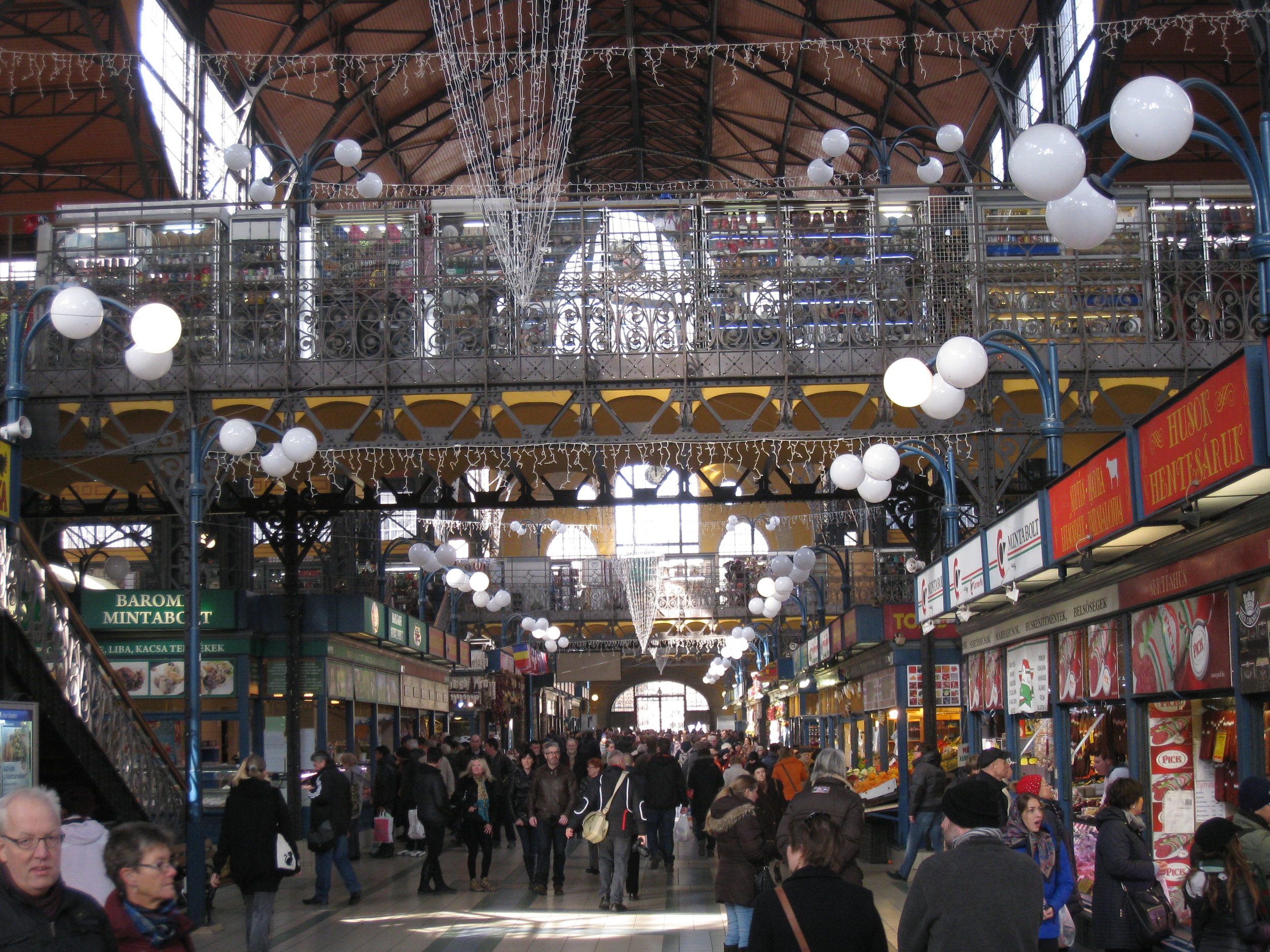  Budapest--The Great Market 