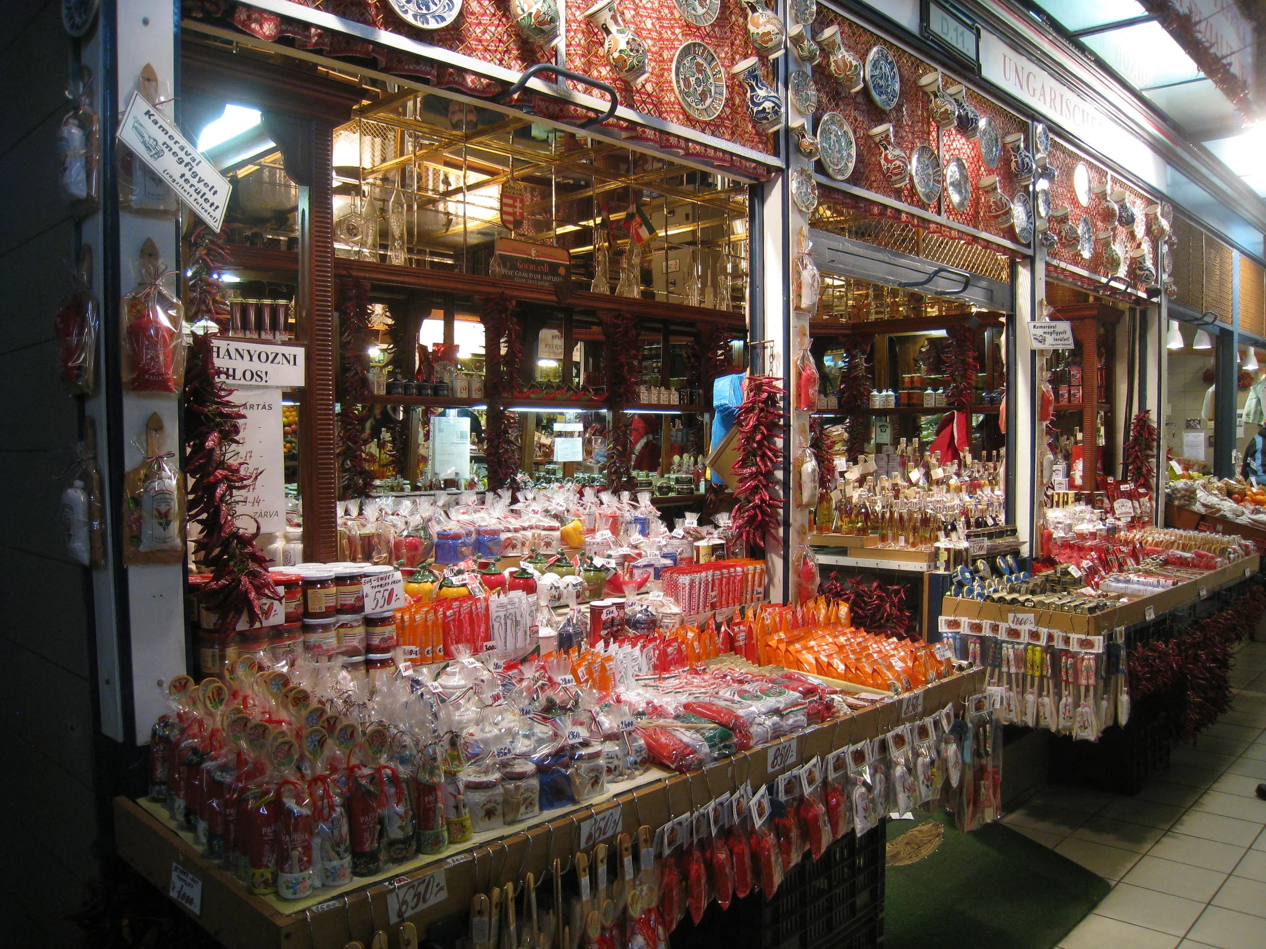  Budapest--The Great Market 