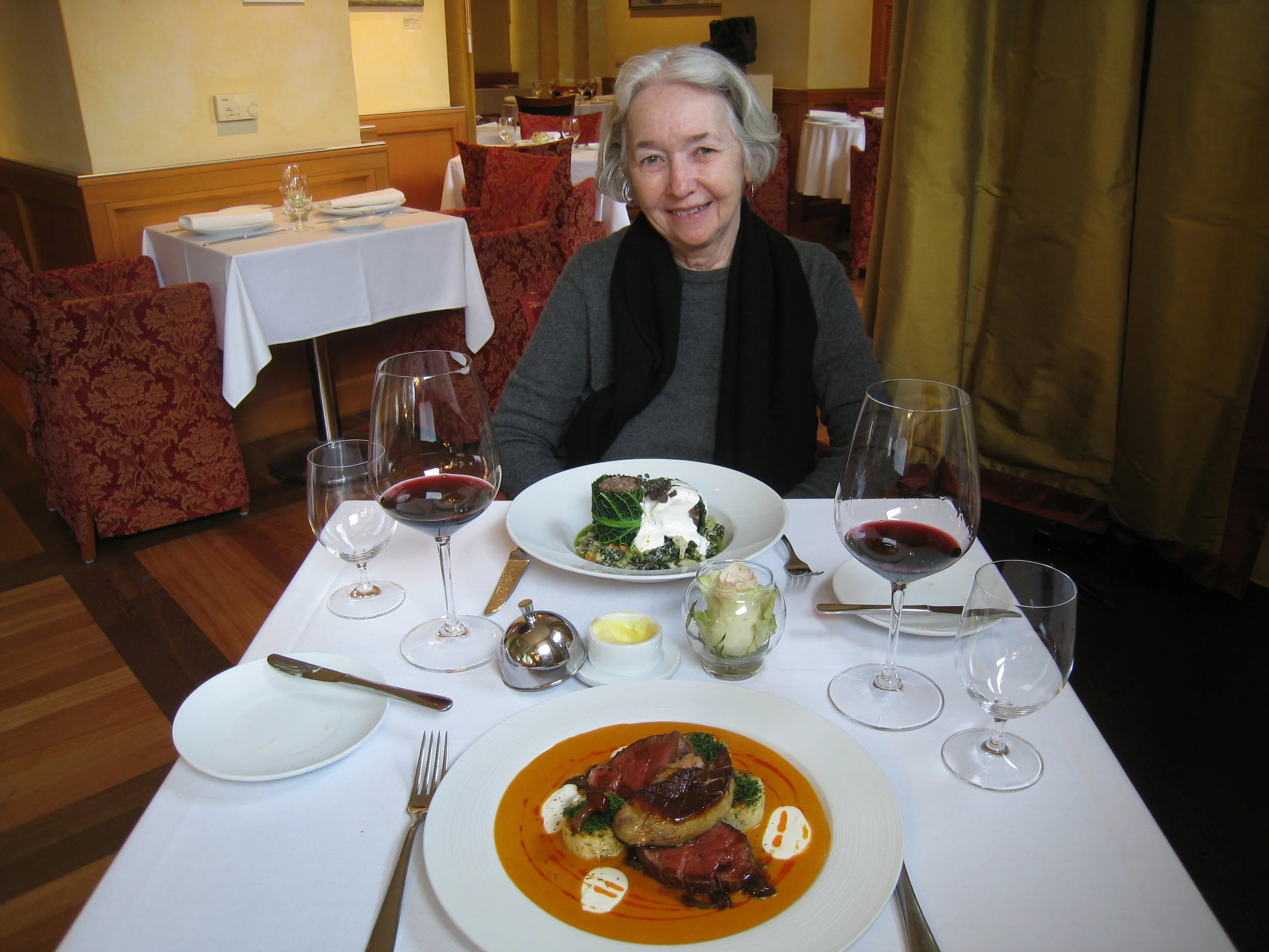  Budapest--Carrol and our meals in Kogart Restaurant/Gallery 