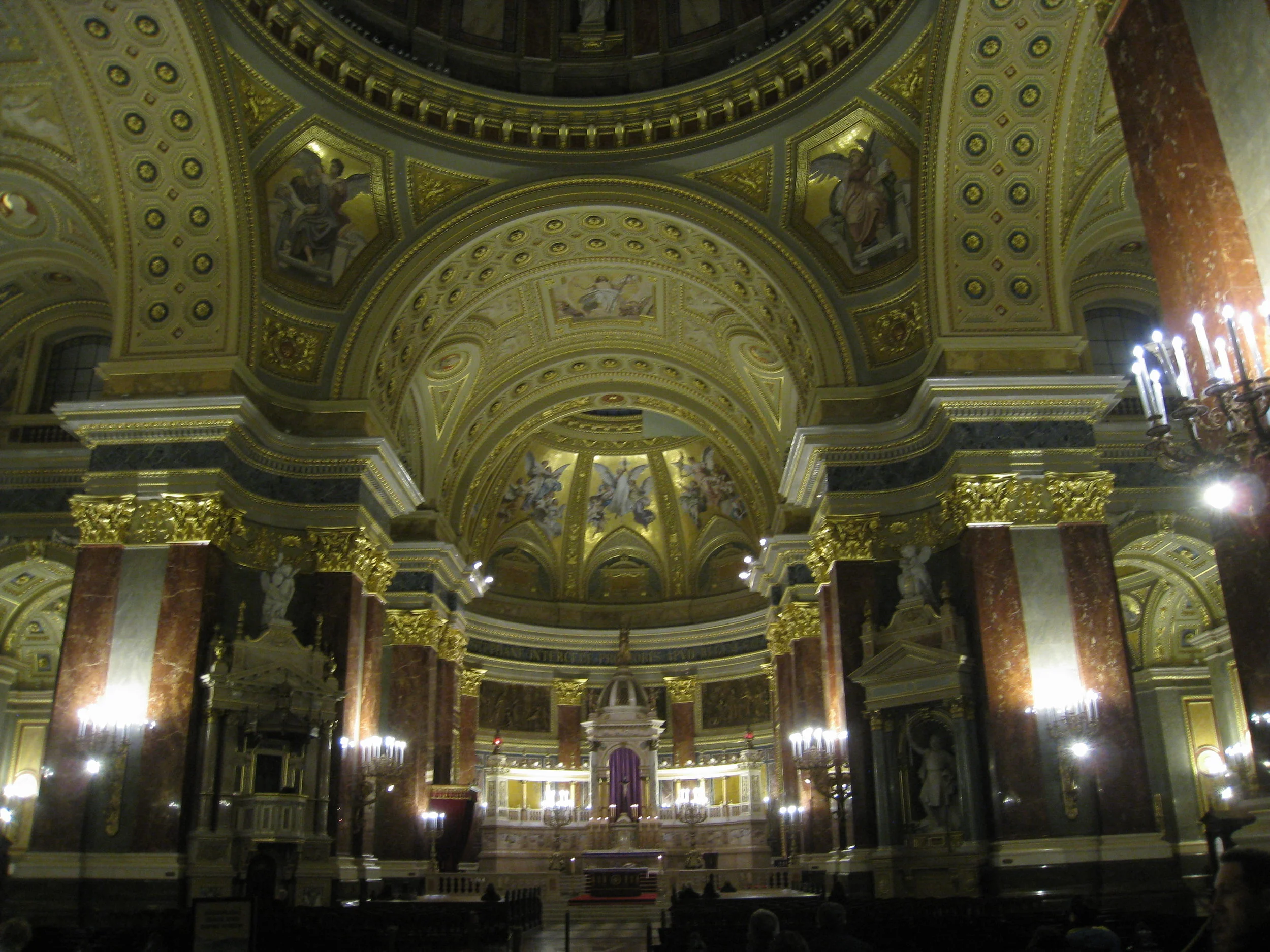  Budapest--St. Stephan's Church--Altar 