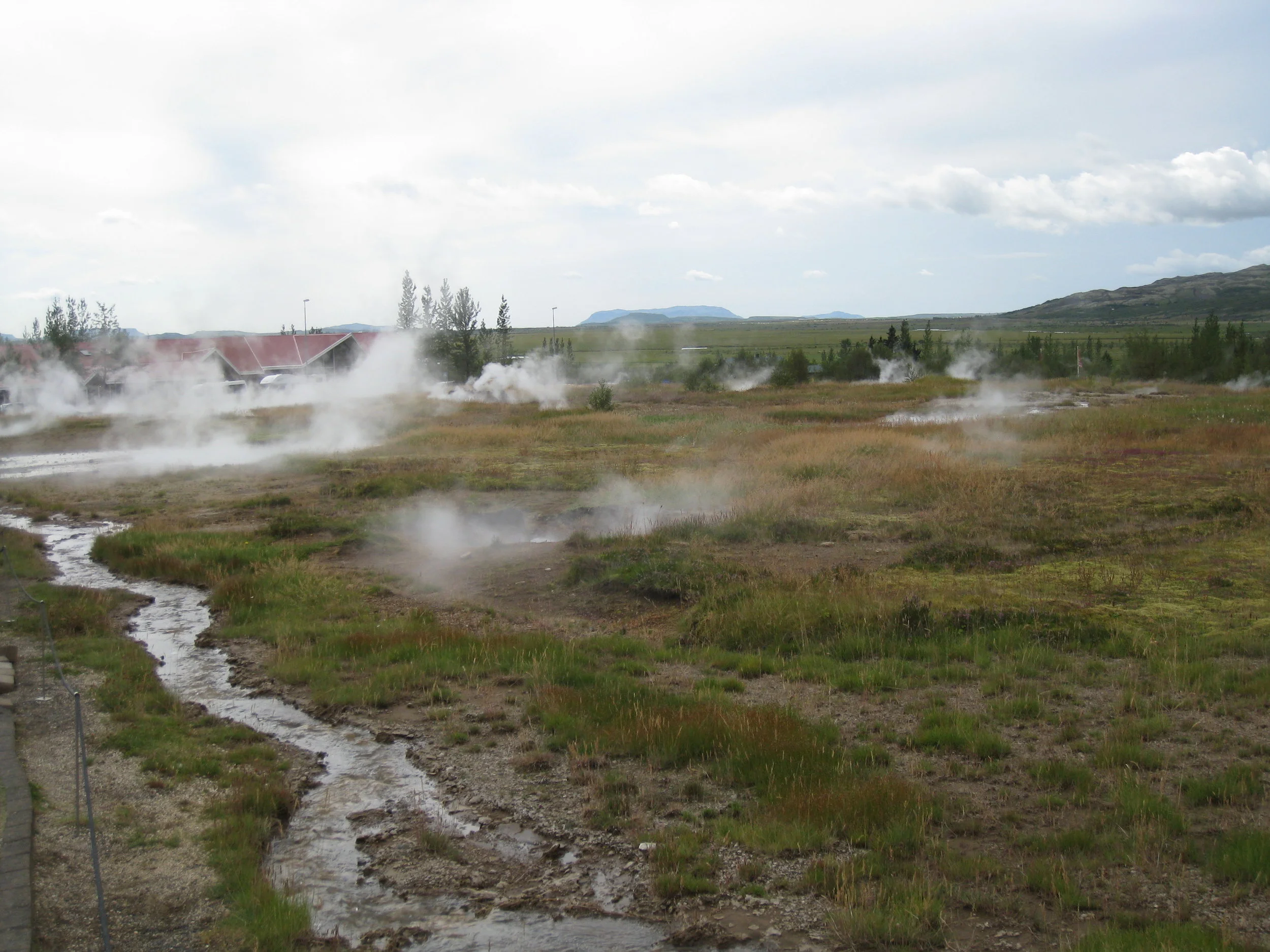  Geyser area 