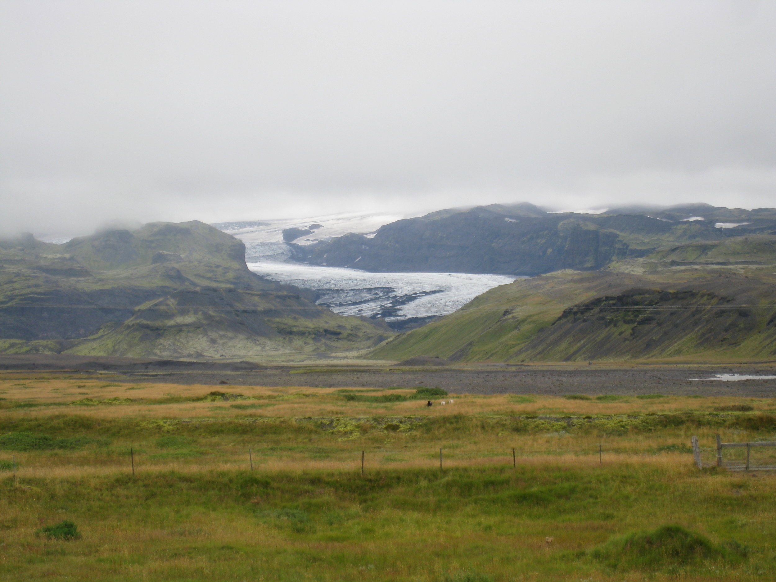  Solheimajokull glacier tongue near Vik from a distance 