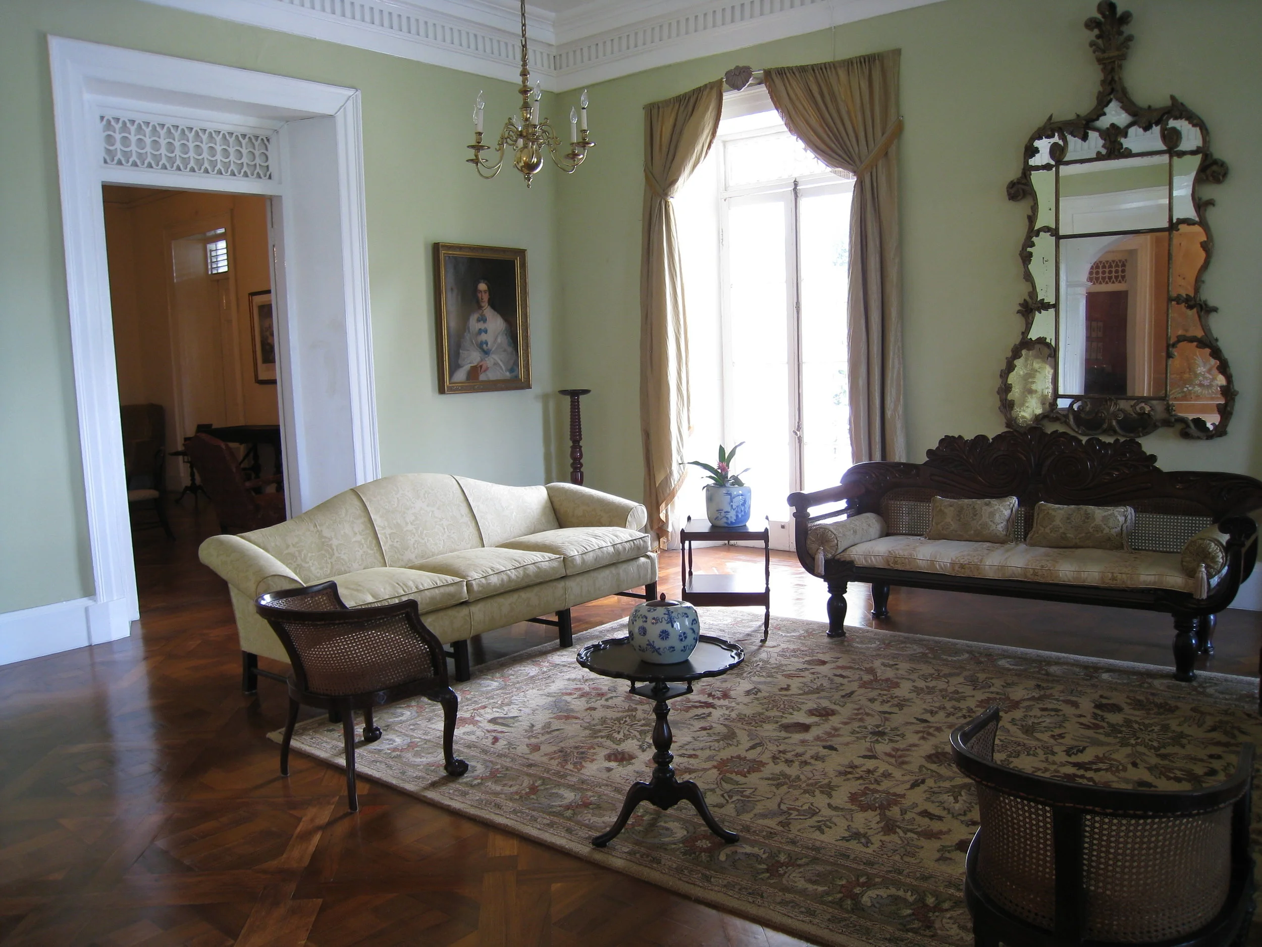  Kingston--Devon House 
