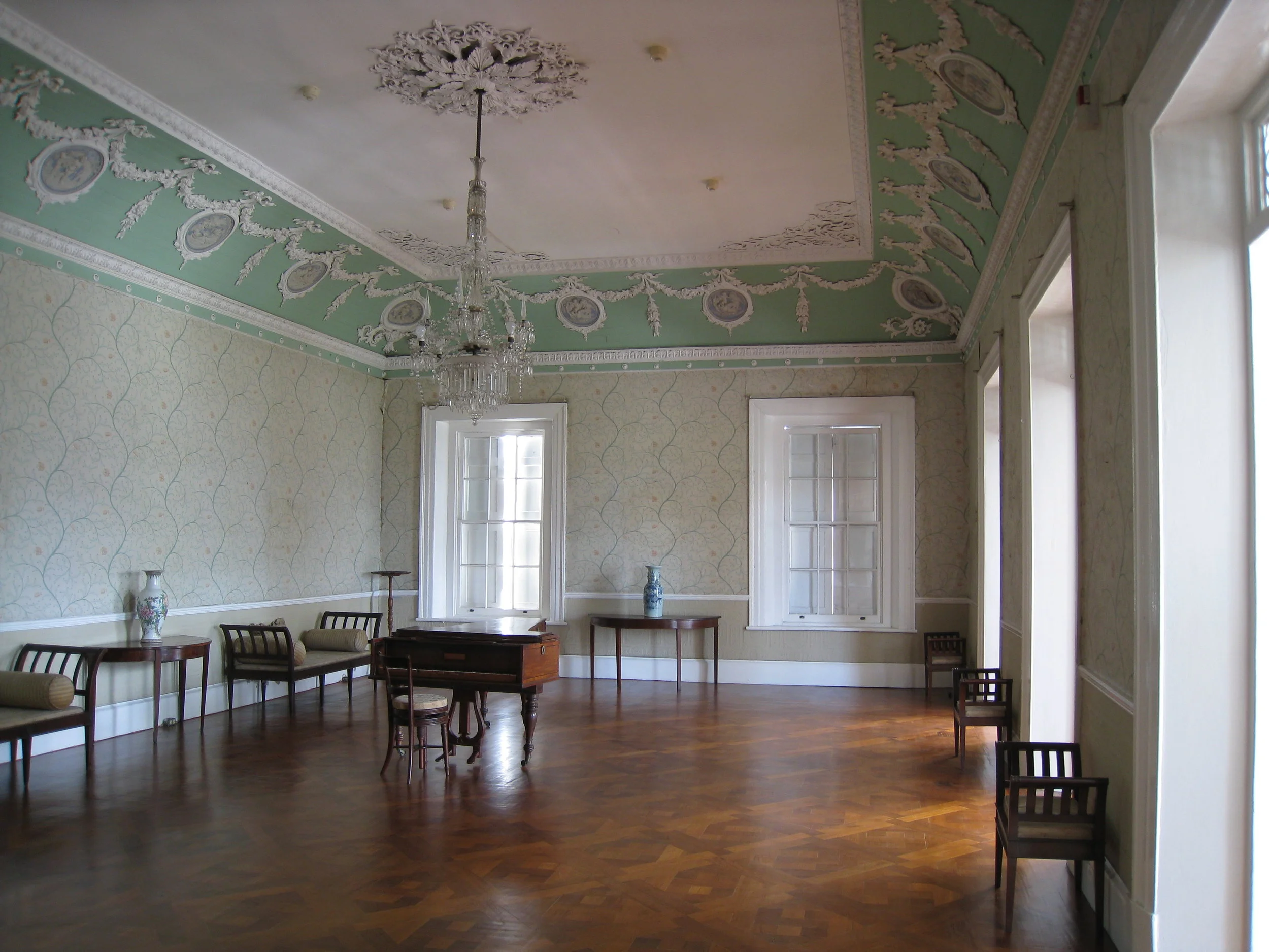  Kingston--Devon House 