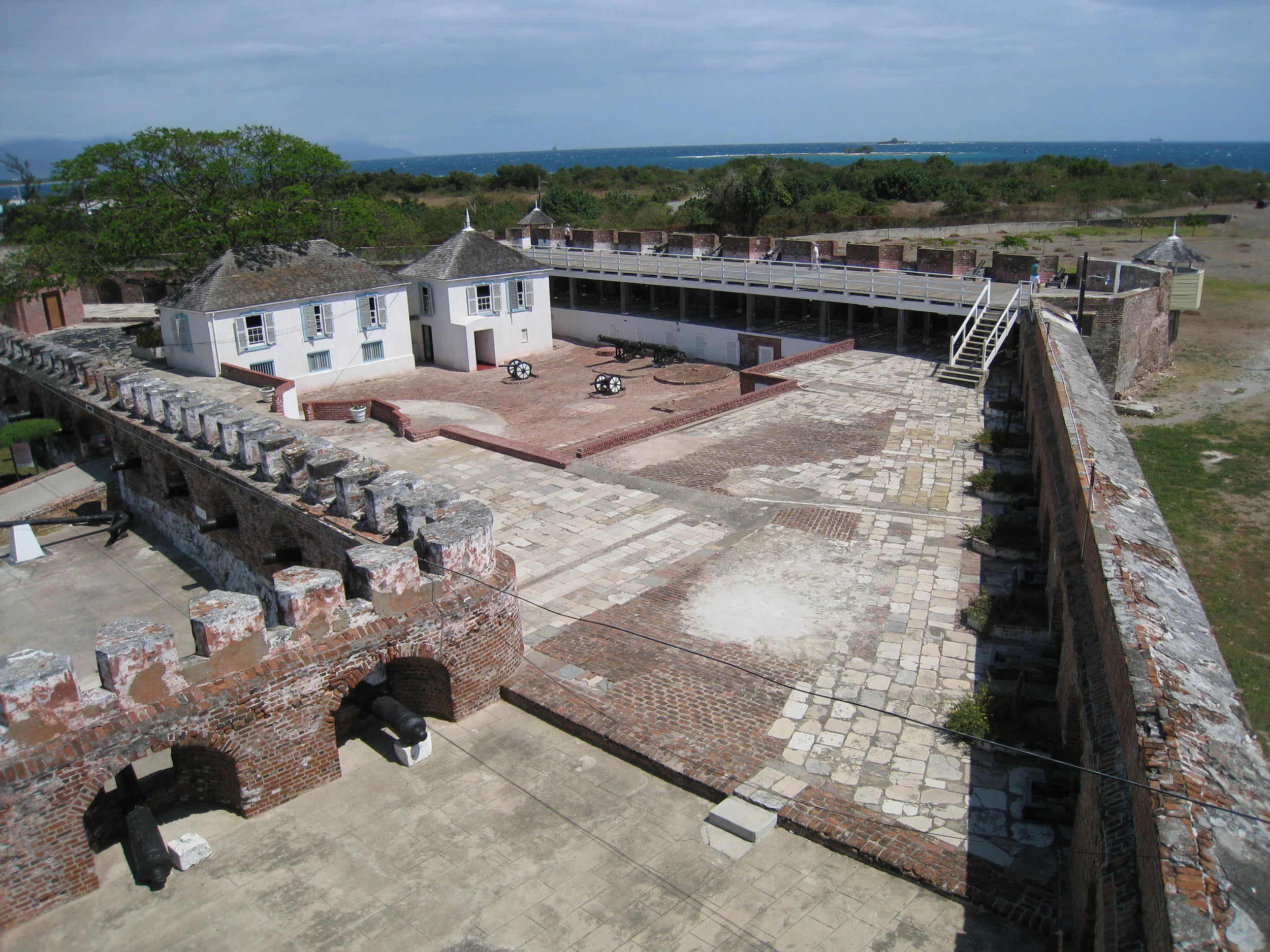  Kingston--Port Royal fort 