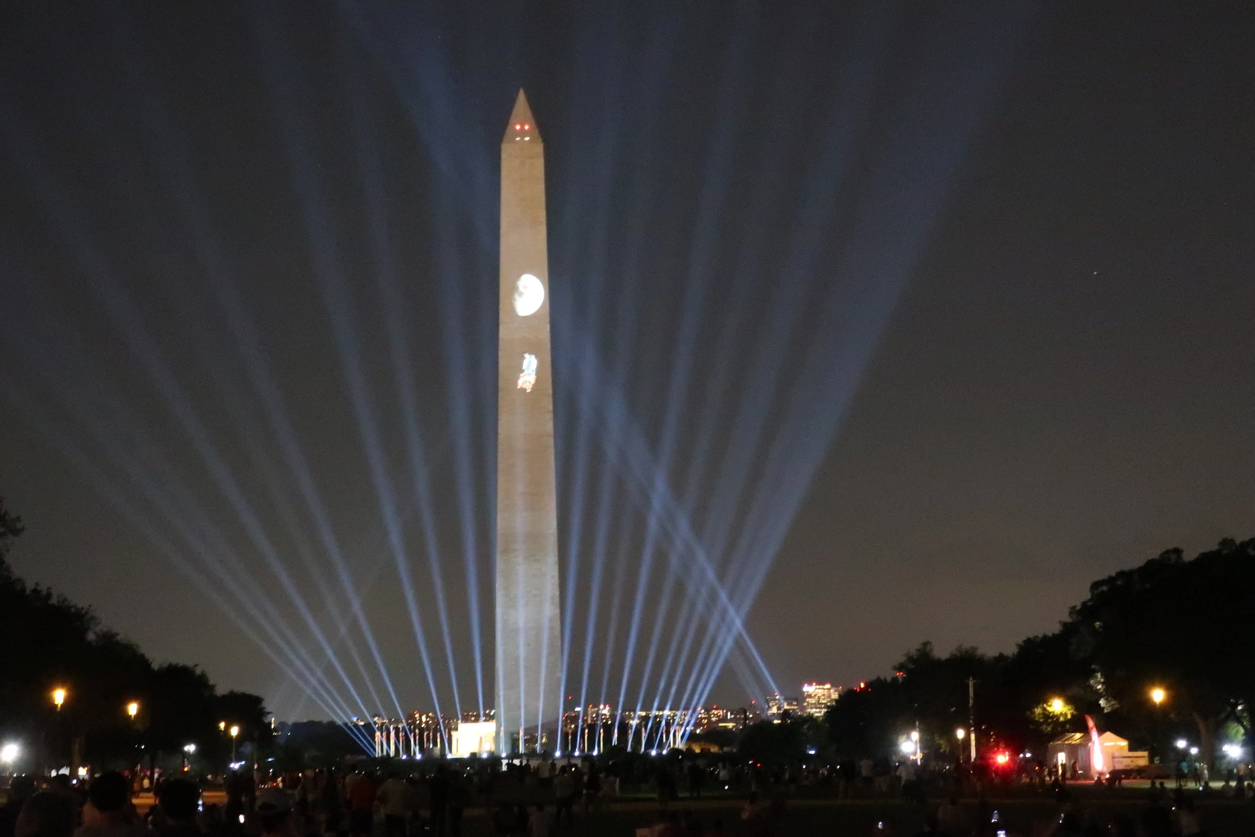 DC 2019--July--Washington Monument--Celebration of Apollo 11 Fiftieth Anniversary--Moon and lander vehicle 