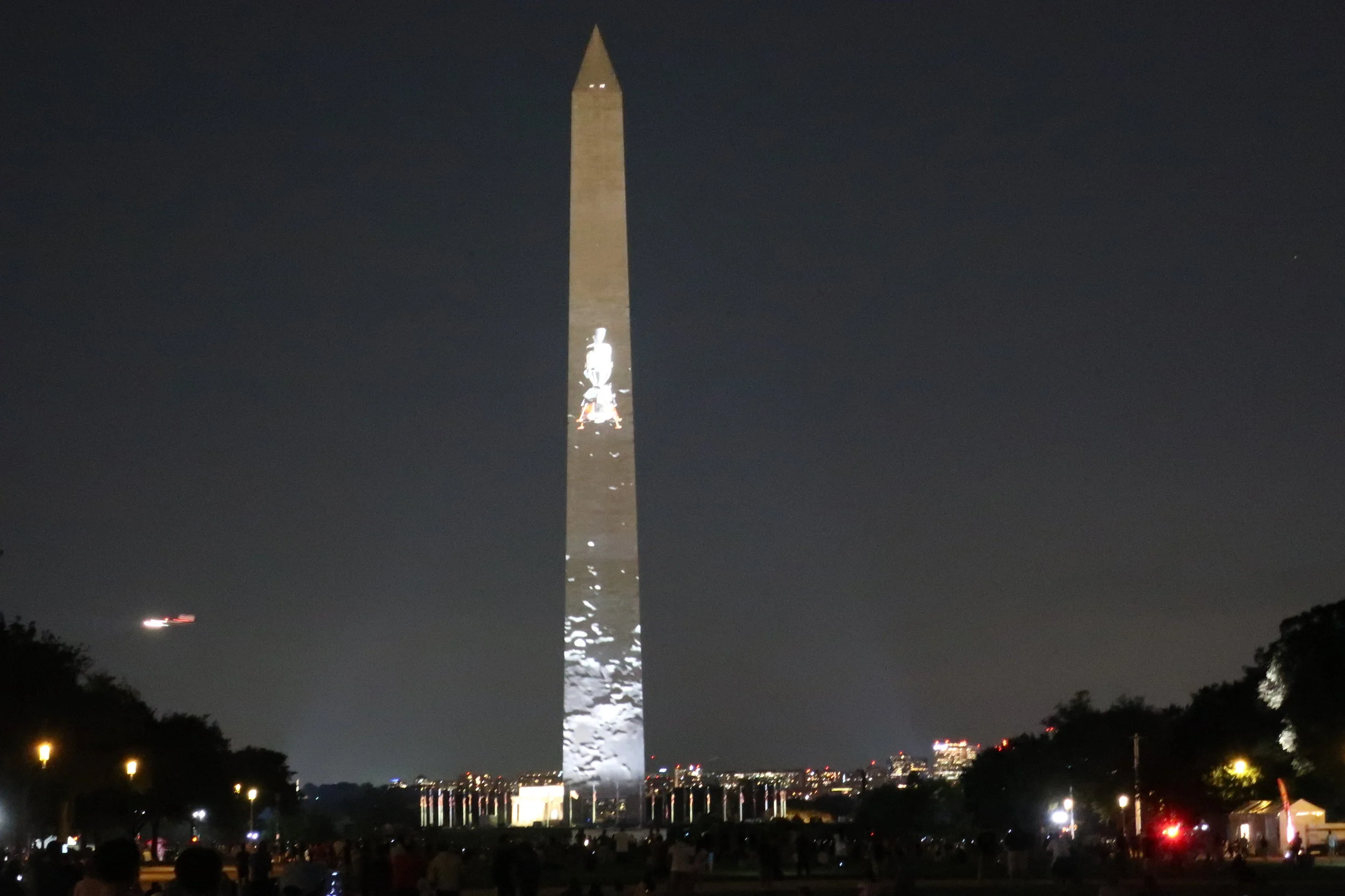  DC 2019--July--Washington Monument--Celebration of Apollo 11 Fiftieth Anniversary--Moon and lander vehicle 