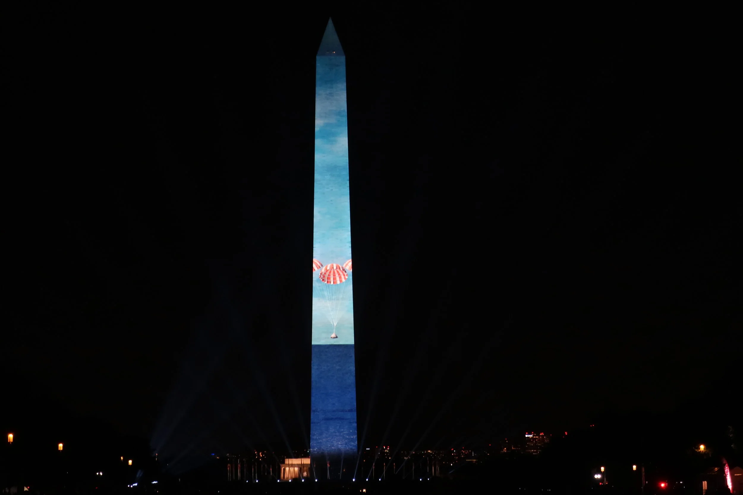  DC 2019--July--Washington Monument--Celebration of Apollo 11 Fiftieth Anniversary--Splash down 