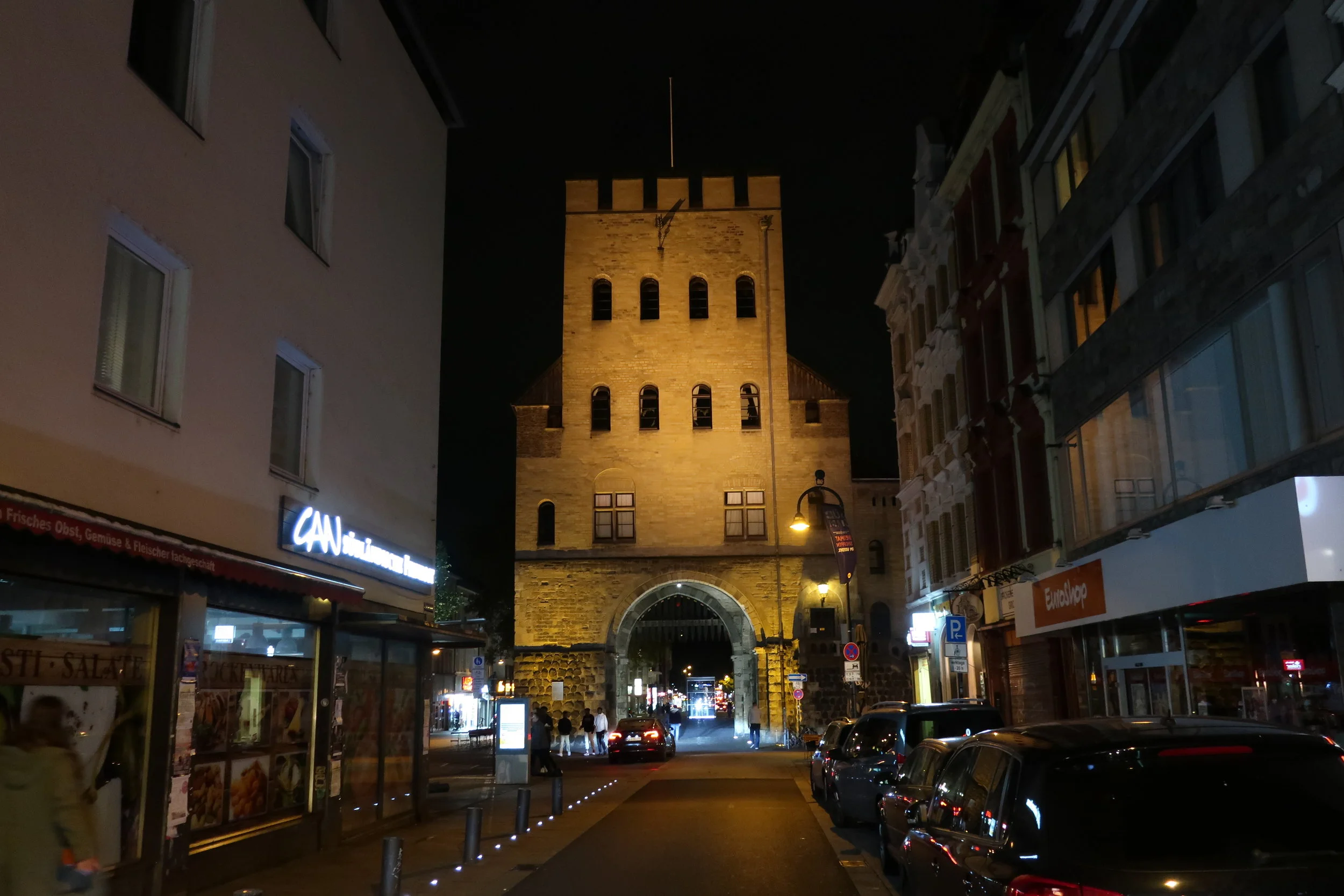  Cologne 2019--Sud Stadt Cologne, the medieval gate inside 