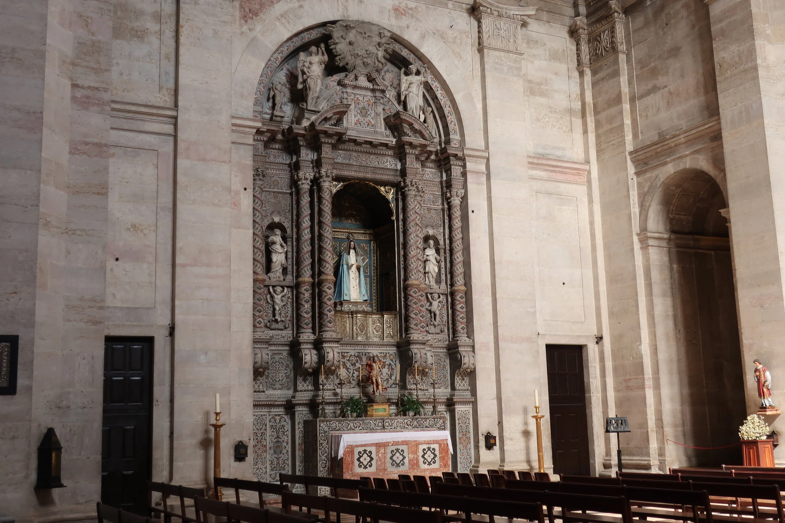  Lisbon 2019--Sao Vicente church and monastary 